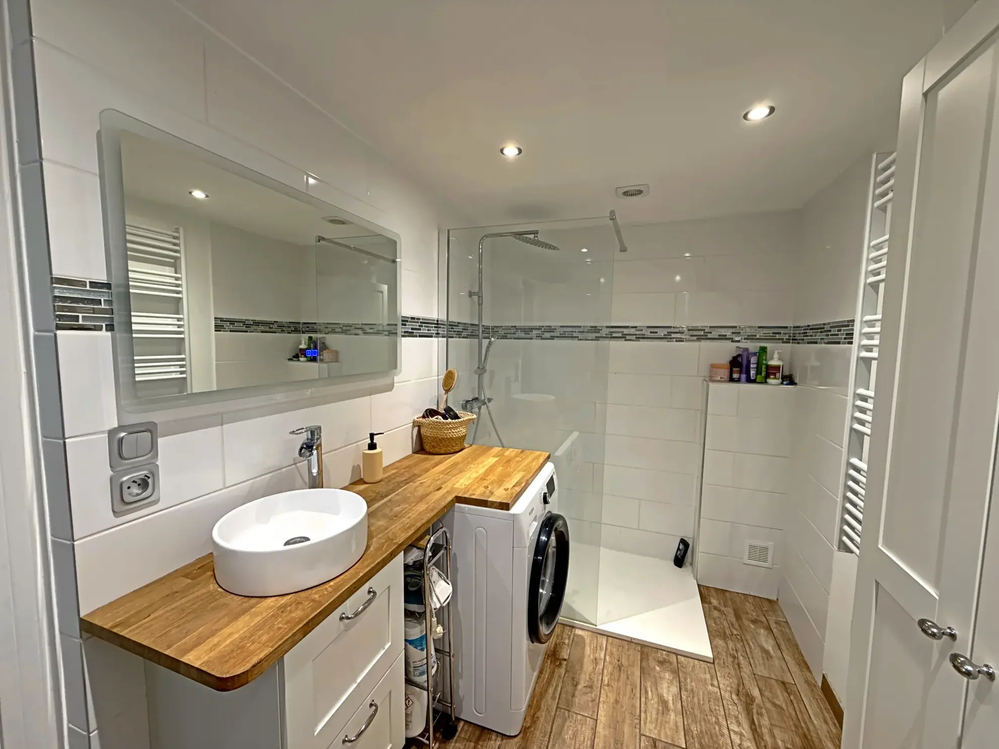 Appartement rénové de 60 m² avec terrasse en vente à Marsillargues 