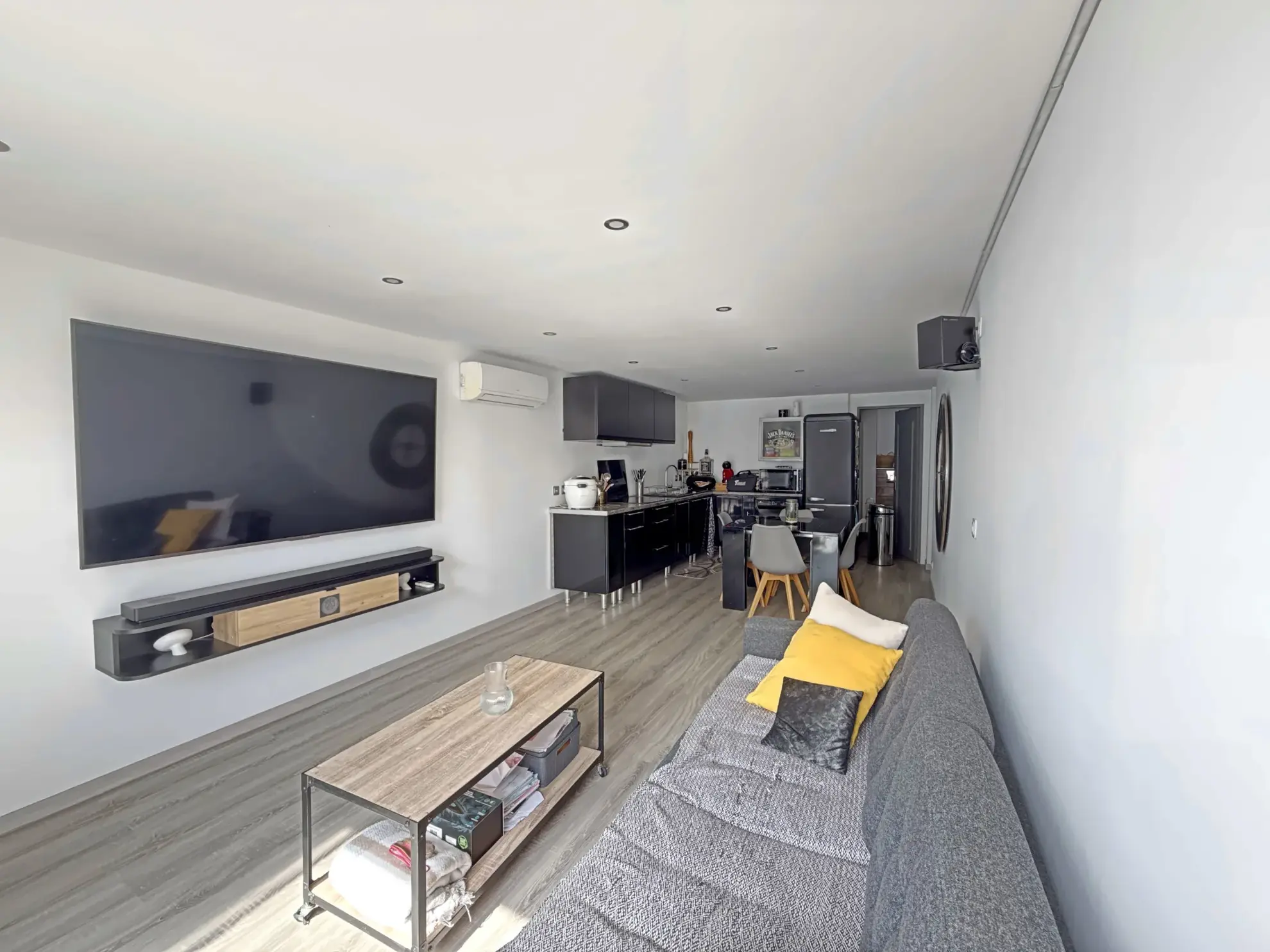 Appartement rénové de 60 m² avec terrasse en vente à Marsillargues 