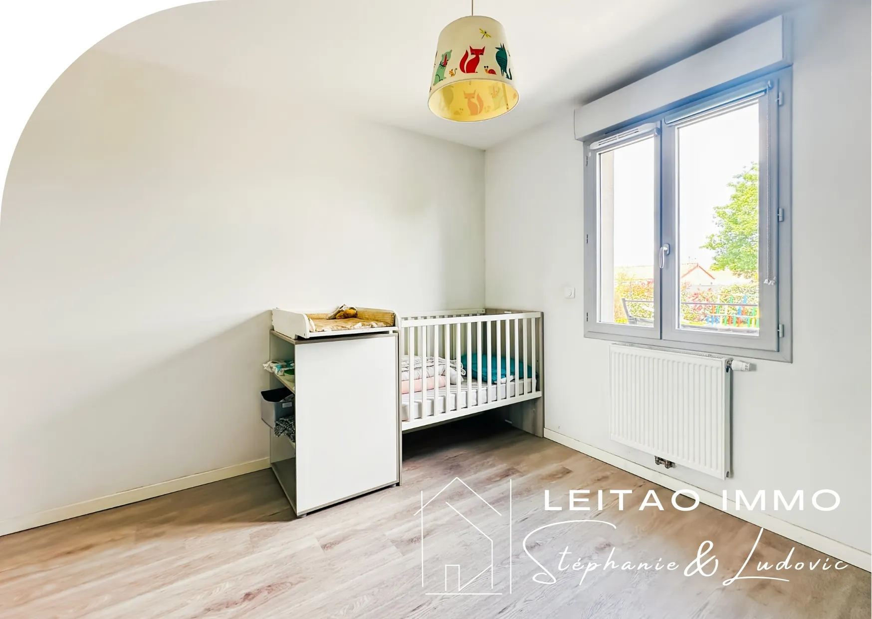 Maison individuelle avec piscine à Poucharramet, 94 m², récent et calmes environnements 