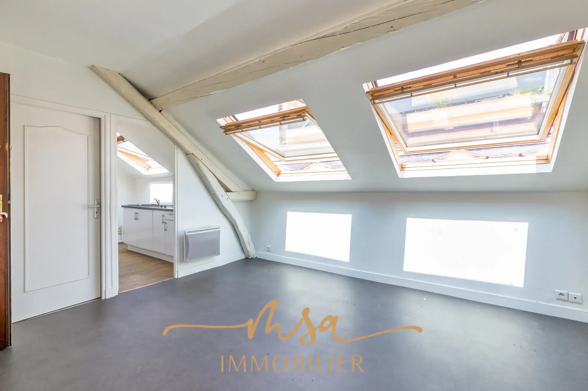 Appartement F2 lumineux de 41 m² à Rouen, dernier étage, idéal investissement ou première acquisition 