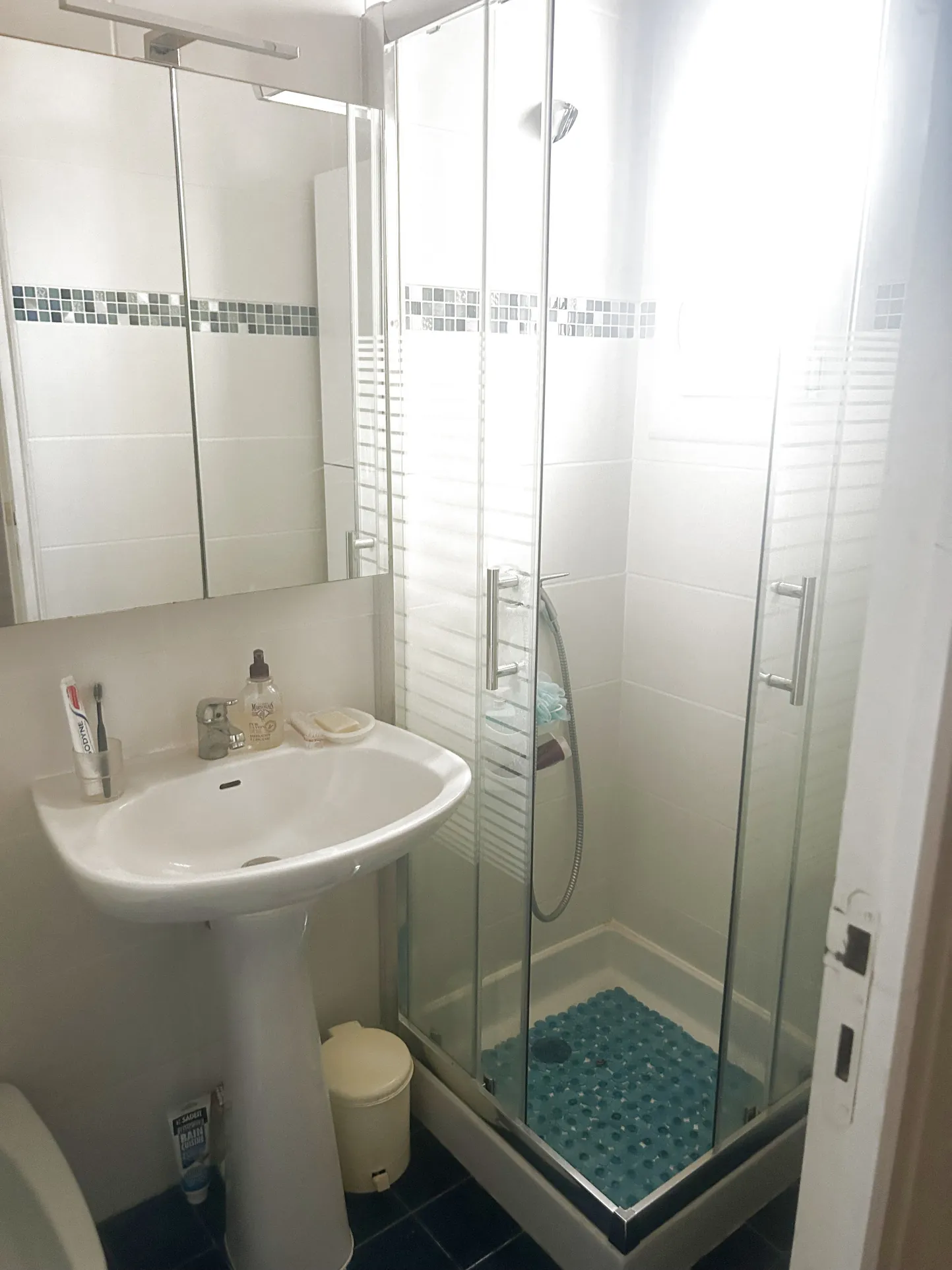 Charmante maison de pêcheur à Valras Plage, proche de la mer, avec 3 chambres et rénovations récentes 