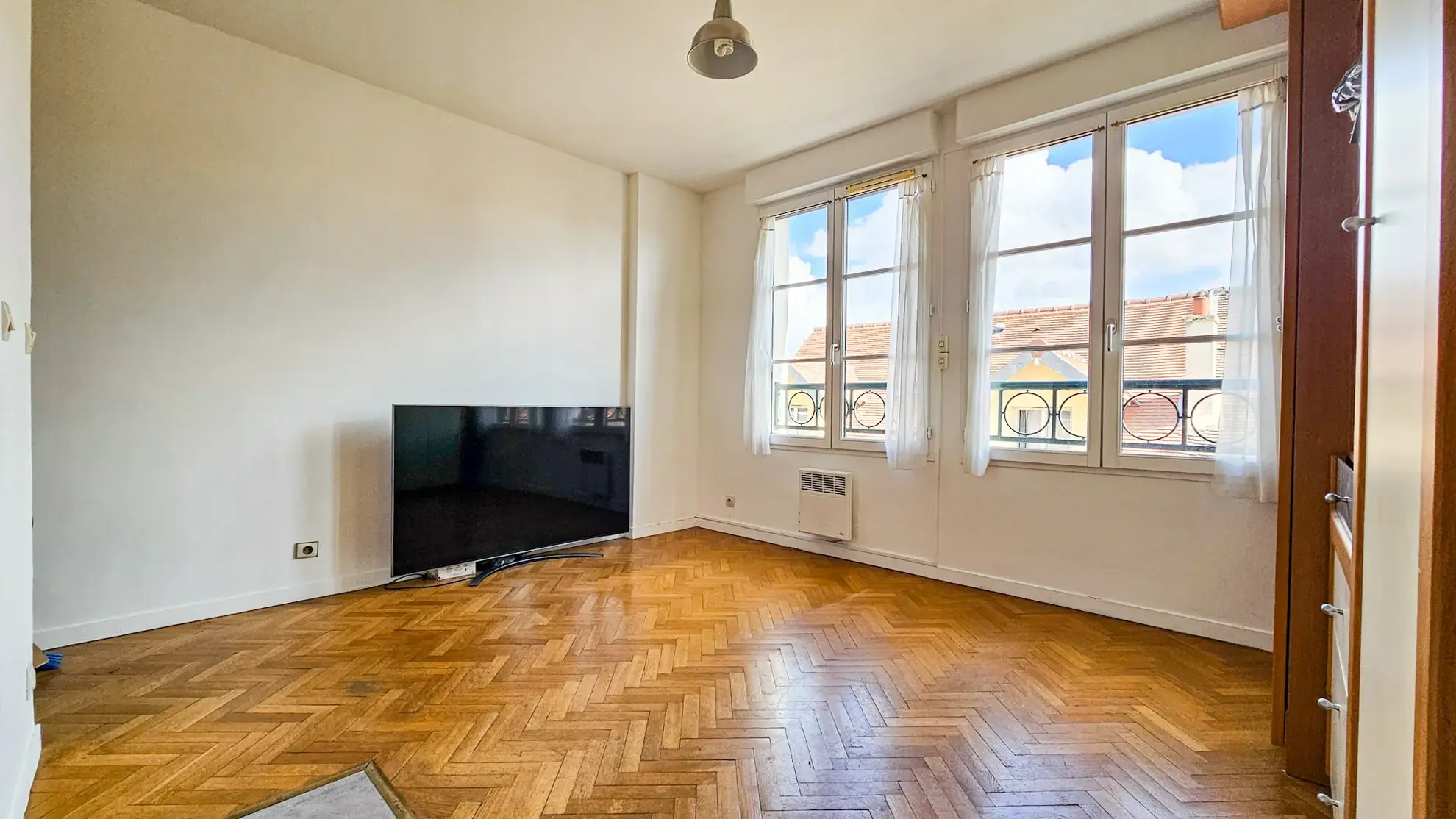 Studio 23 m² avec parking à Maisons-Laffitte proche gare 