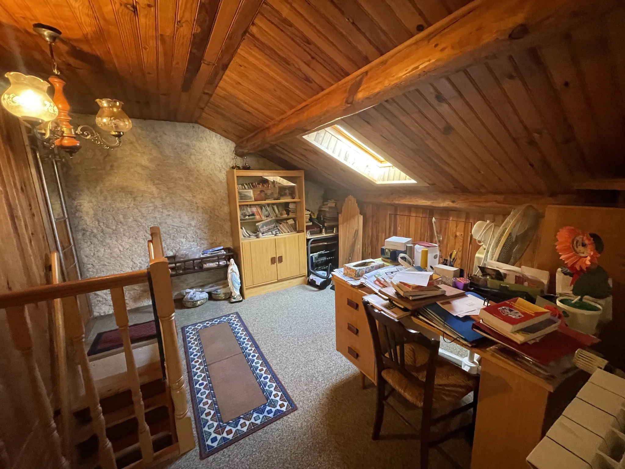 Maison à rénover à Abrest proche Vichy avec potentiel exceptionnel 