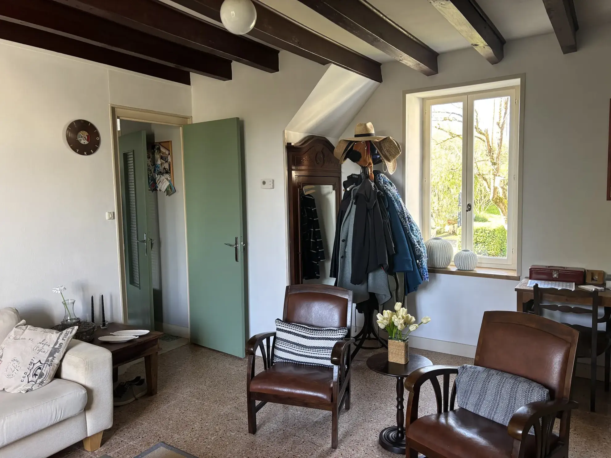 Belle maison de charme avec grand terrain et vue imprenable à Saint-Maur 