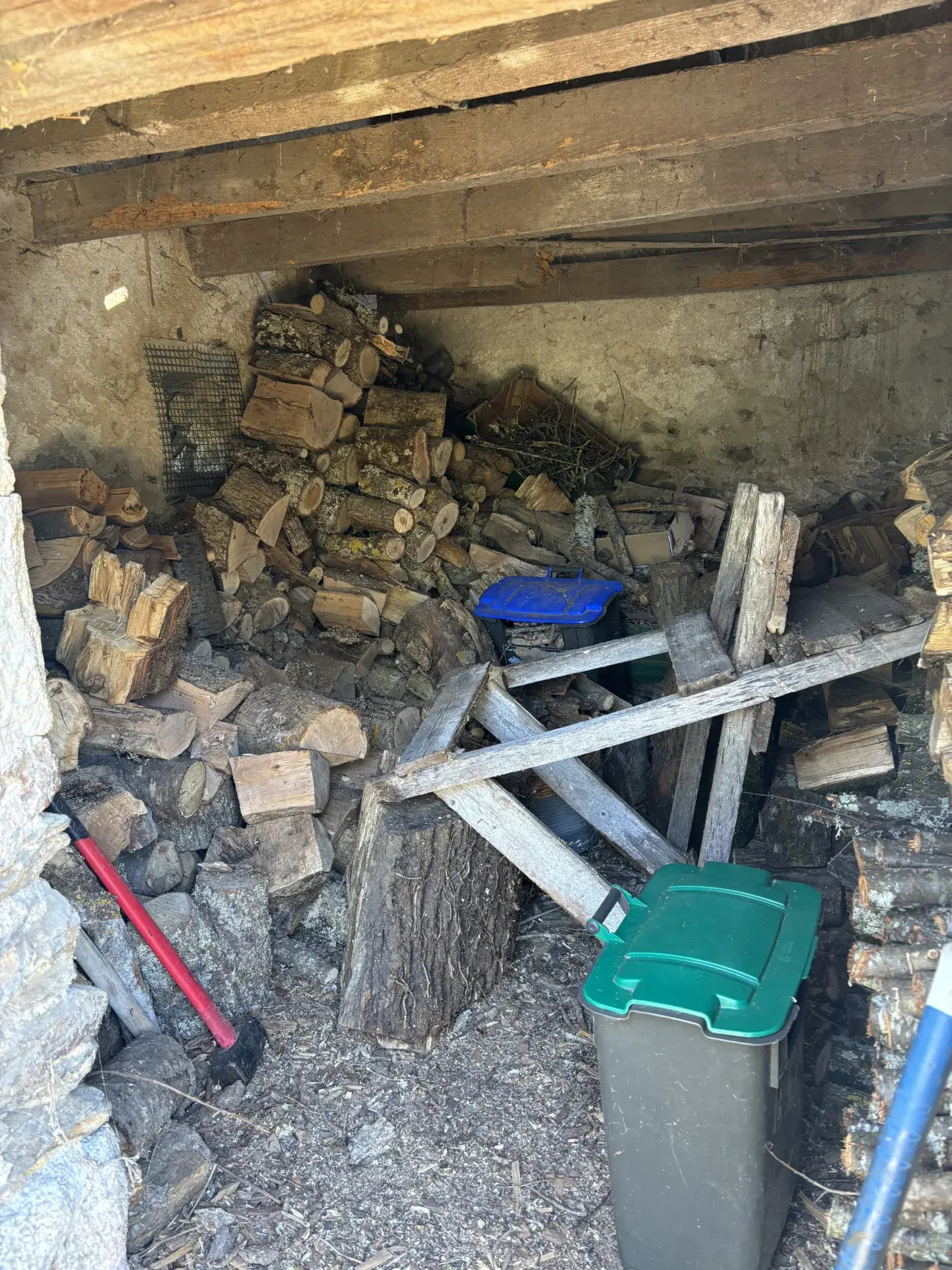 Belle maison de charme avec grand terrain et vue imprenable à Saint-Maur 
