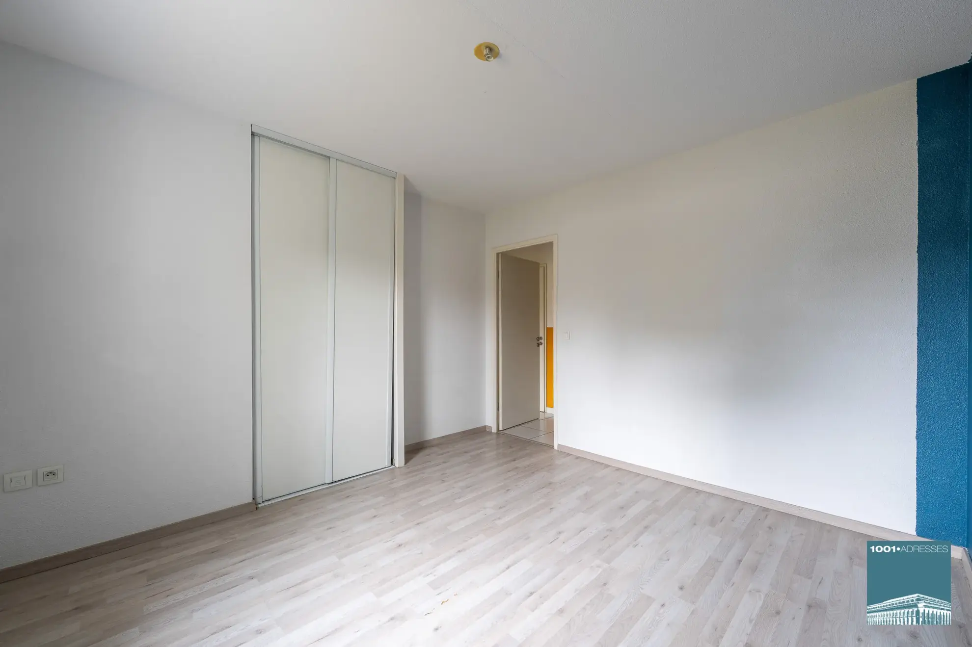 Appartement 3 pièces avec terrasse et parking à Bordeaux 