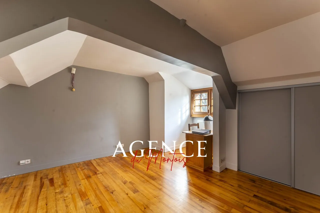 Fermette rénovée de 151 m² avec jardin clos à Gouaix près de Provins 