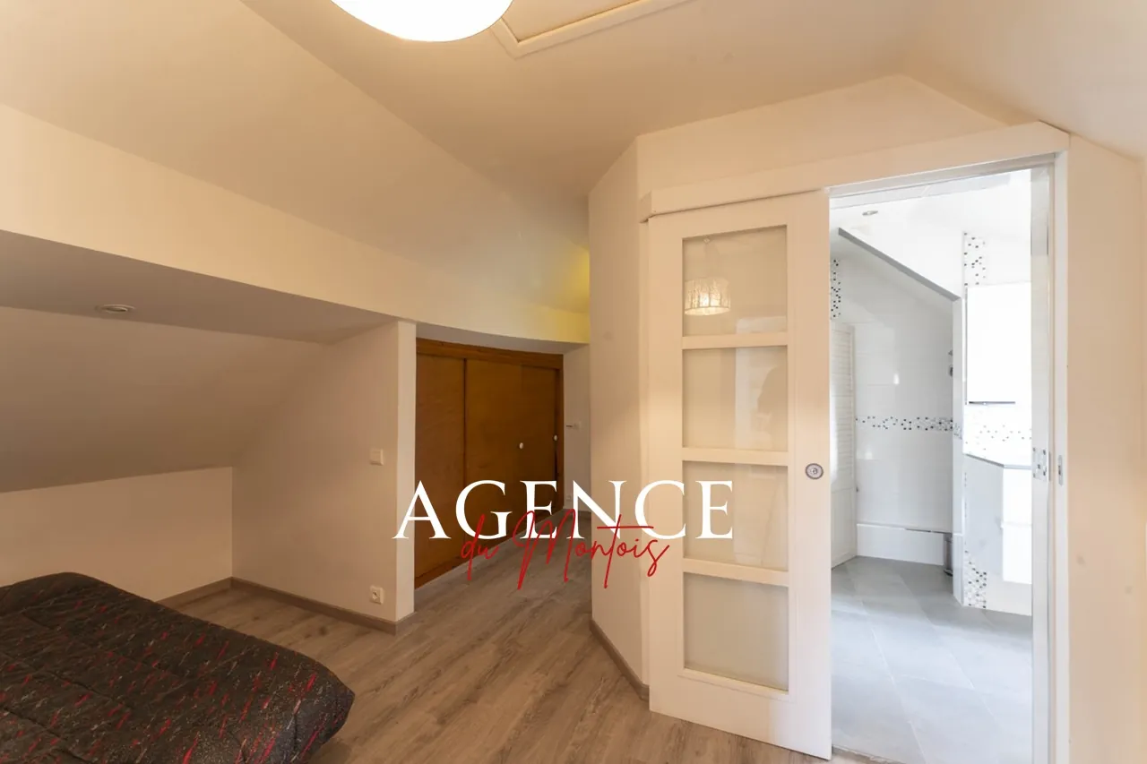 Fermette rénovée de 151 m² avec jardin clos à Gouaix près de Provins 