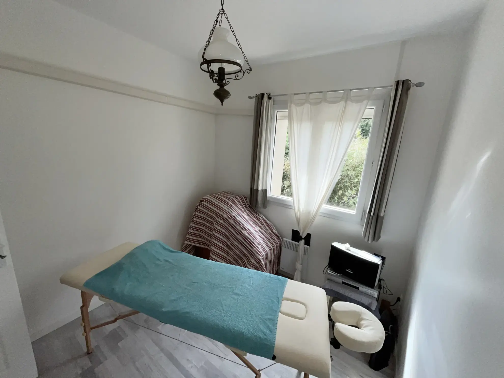 Charmante maison de village entièrement rénovée avec jardin à Moux - 4 chambres 