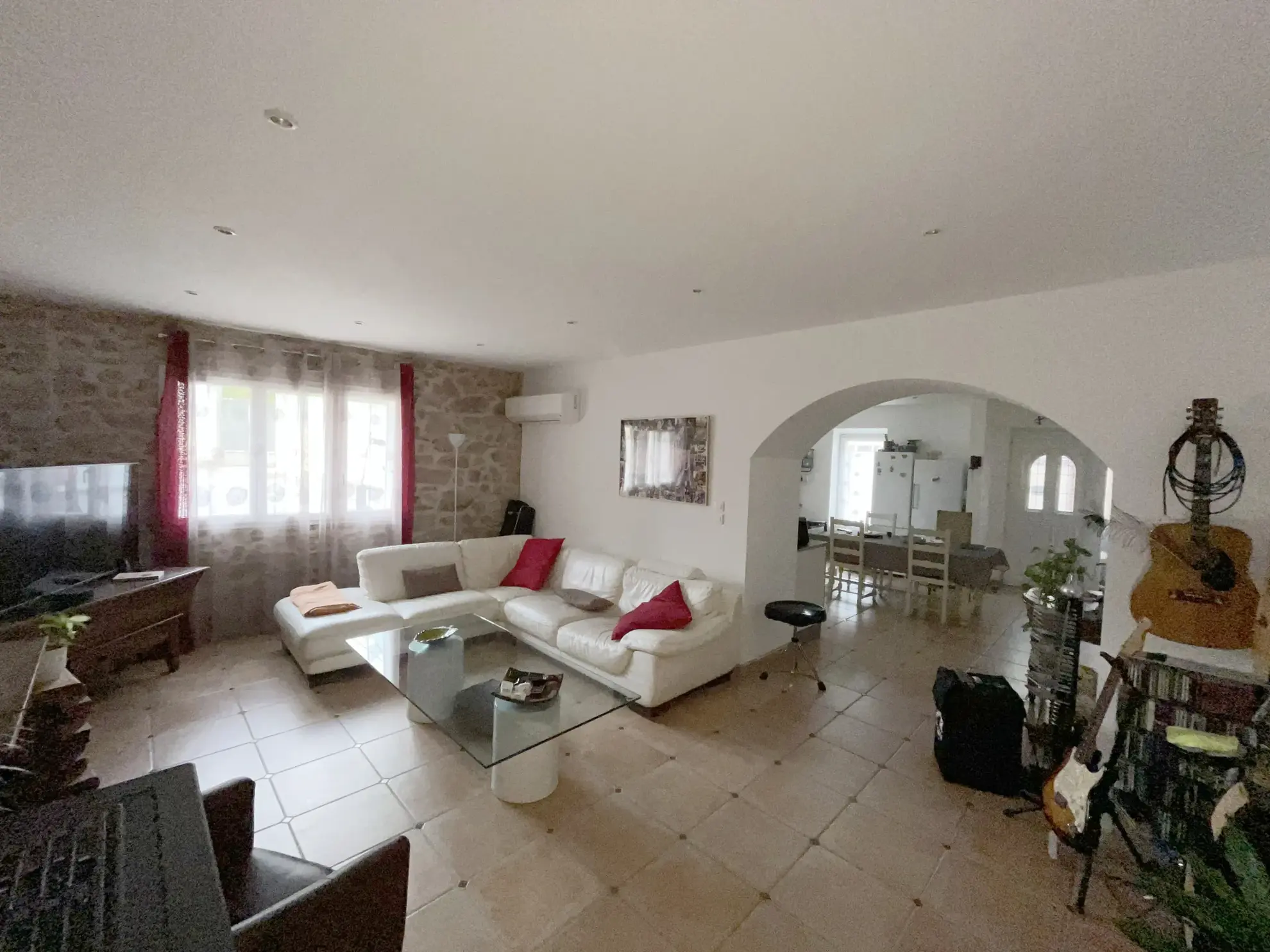 Charmante maison de village entièrement rénovée avec jardin à Moux - 4 chambres 