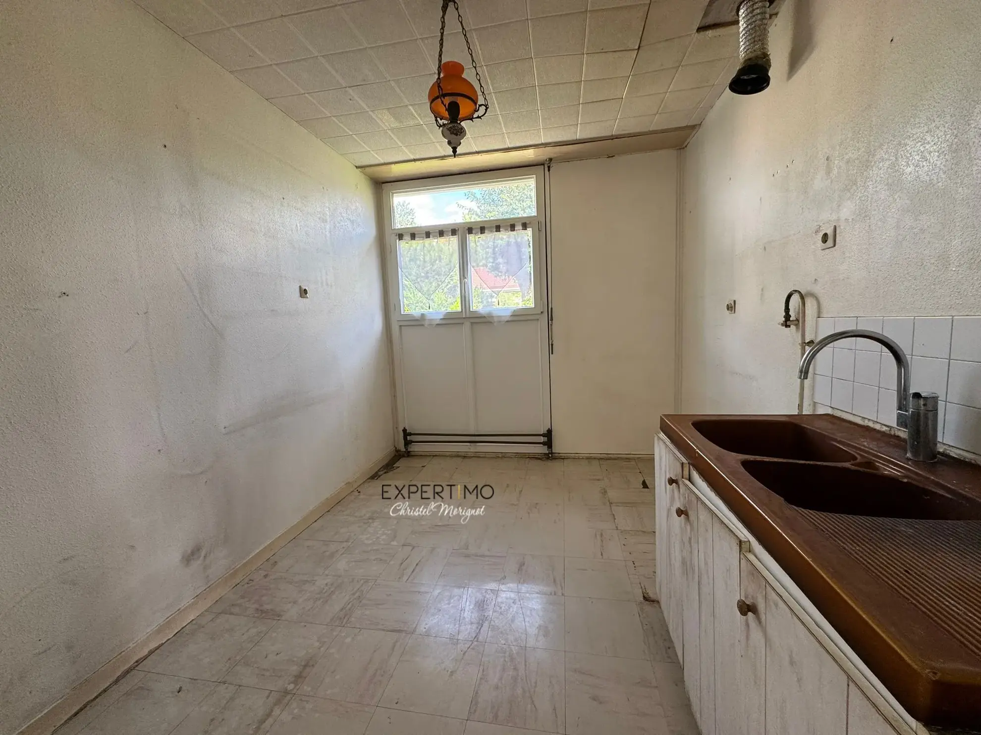 Maison de plain-pied à Esbly avec jardin et garage – Investissement ou résidence 