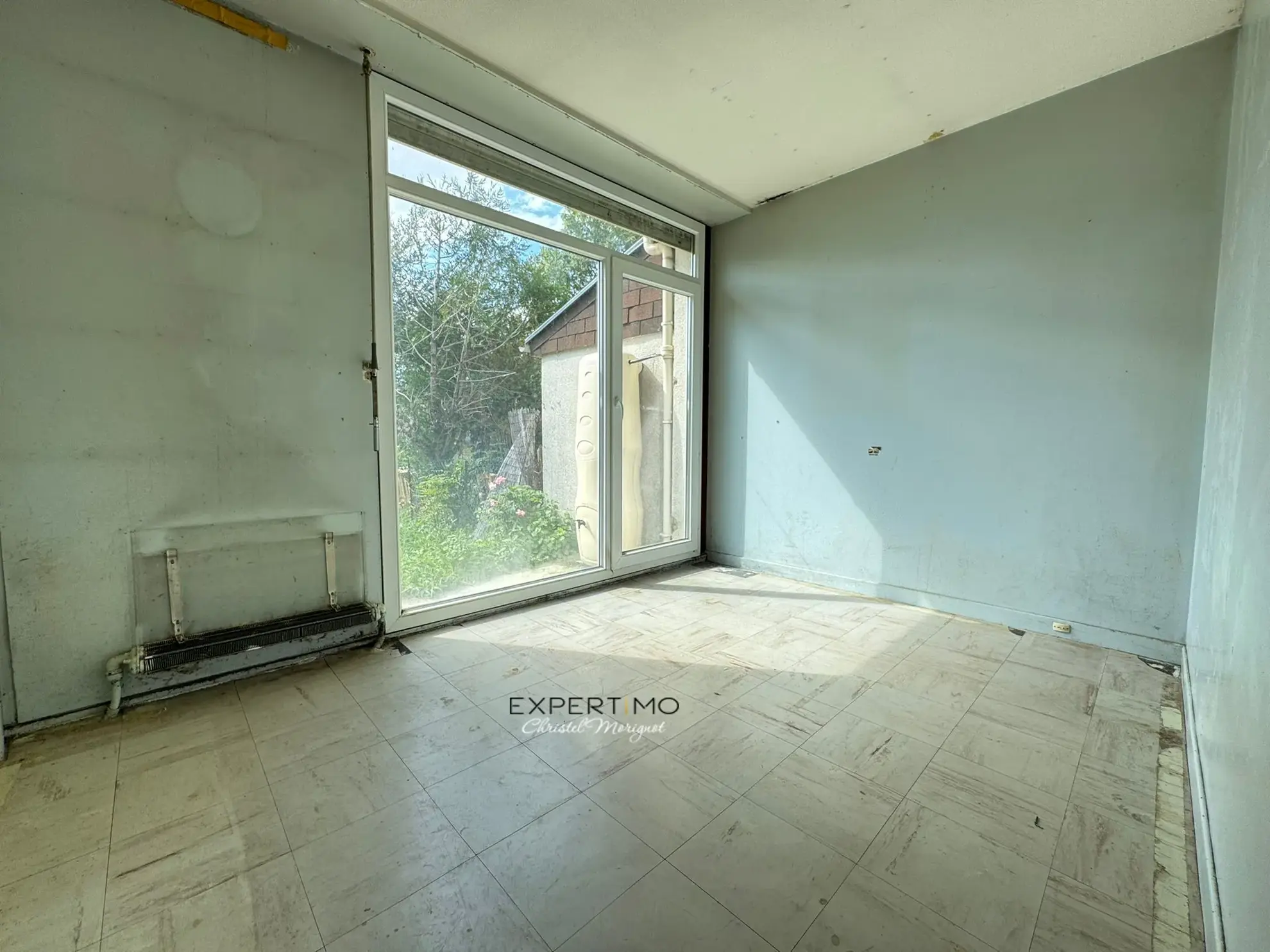 Maison de plain-pied à Esbly avec jardin et garage – Investissement ou résidence 