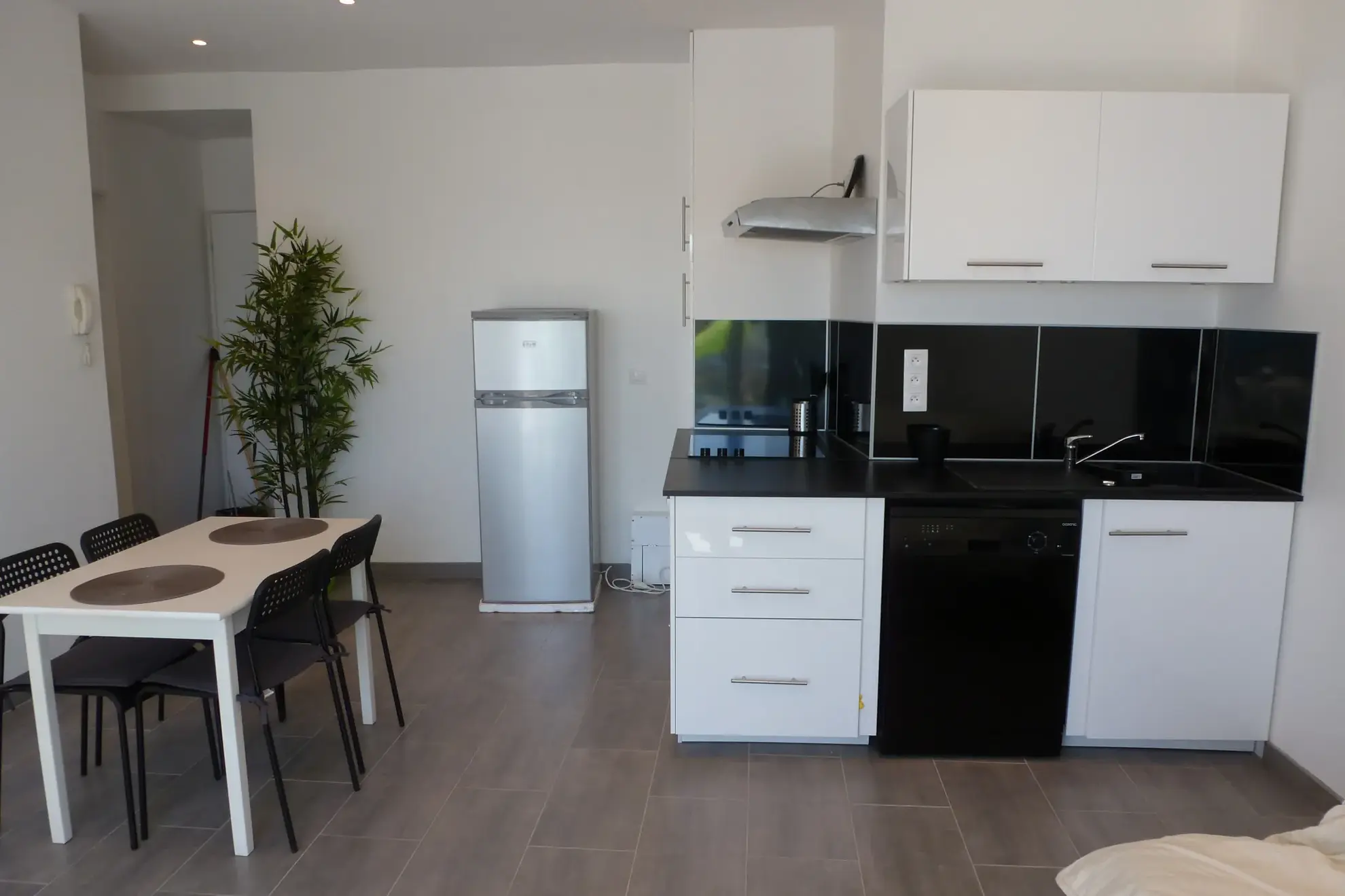 Grand T2 avec vue exceptionnelle sur l'étang de Thau à Balaruc-les-Bains 