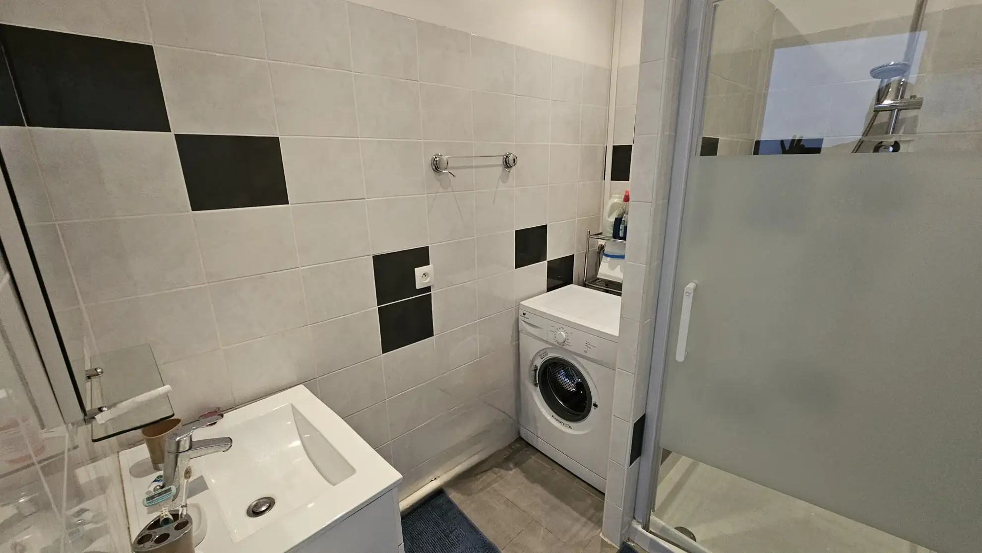 Grand T2 avec vue exceptionnelle sur l'étang de Thau à Balaruc-les-Bains 