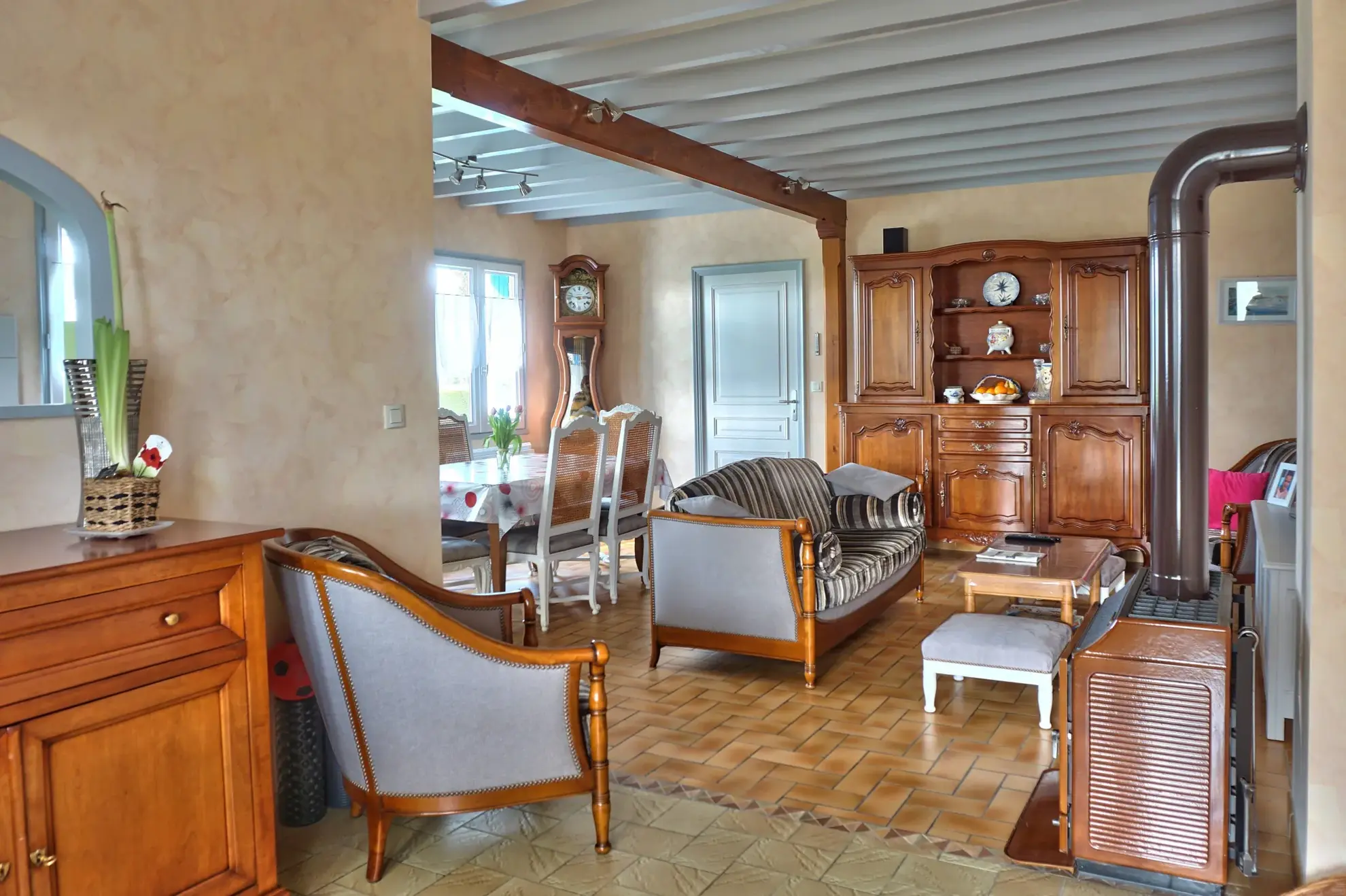 Propriété mixte avec maison et atelier à Goudelin près de Guingamp/Lanvollon 