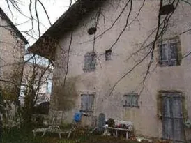 Maison T5 avec jardin à Veigy-Foncenex - Opportunité d'adjudication à 50 000 €