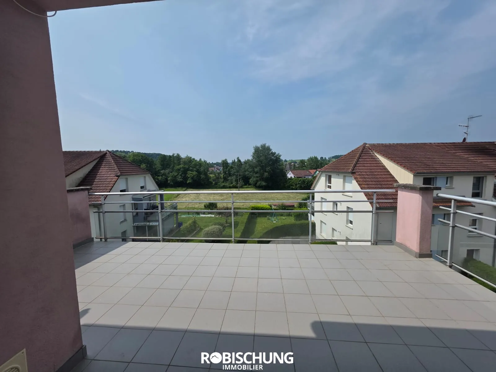 À vendre appartement 3 pièces en dernier étage à Hirsingue (68560), lumineux et bien situé 