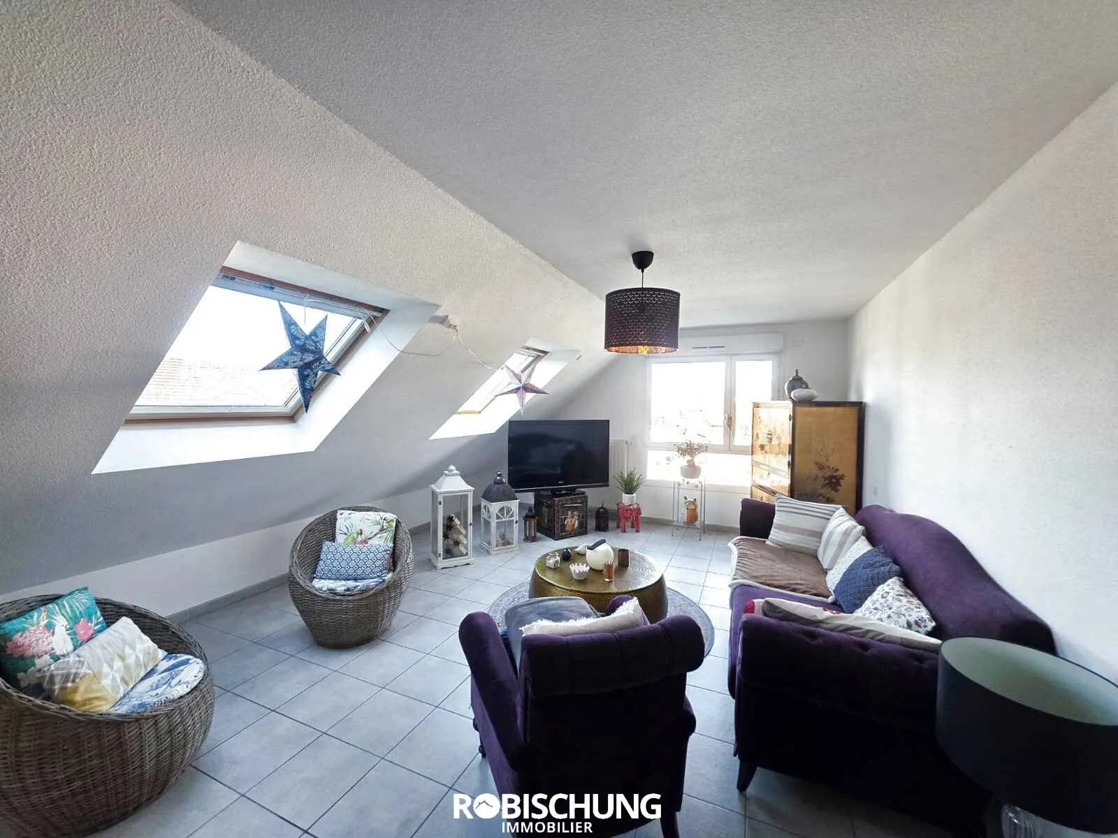 À vendre appartement 3 pièces en dernier étage à Hirsingue (68560), lumineux et bien situé 
