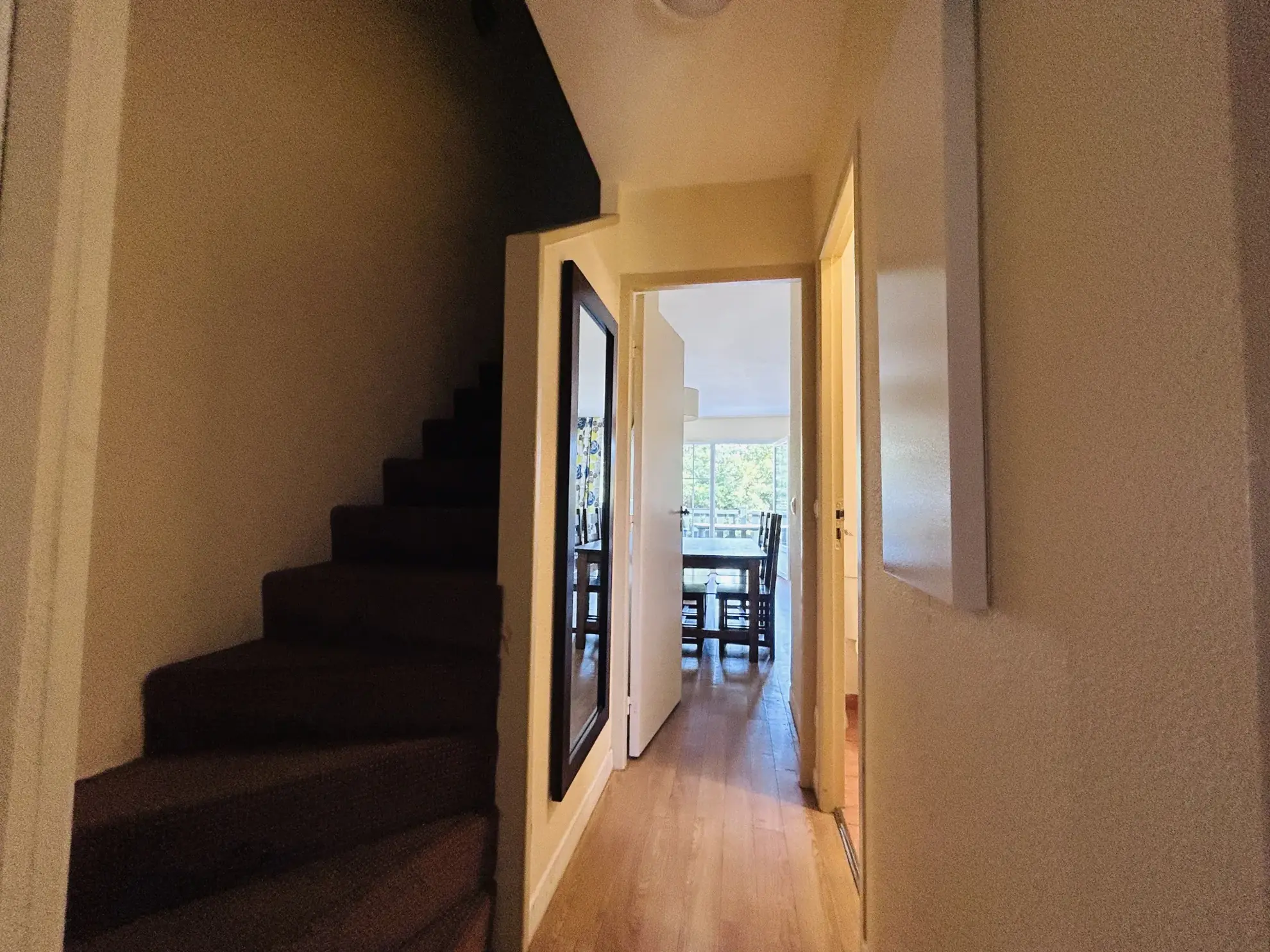 Appartement rénové de 45 m² à Argentat avec vue sur la rivière, parfait pour investissement ou résidence secondaire 