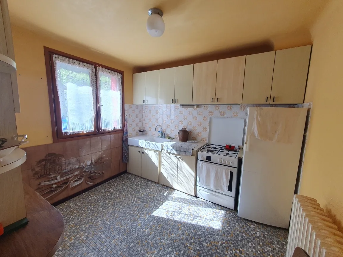 Maison à vendre à Tulle avec vue sur la ville et 4 chambres 