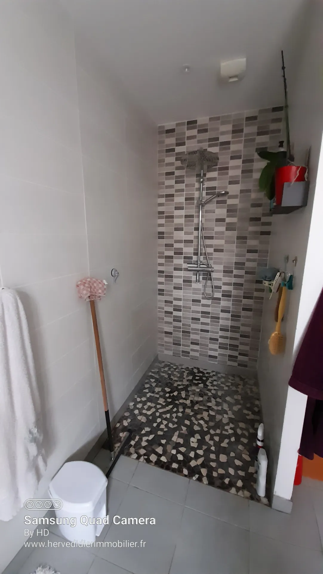 Villa BBC de 4 chambres à Clermont-Créans - 129 m² avec terrasse et grand jardin 