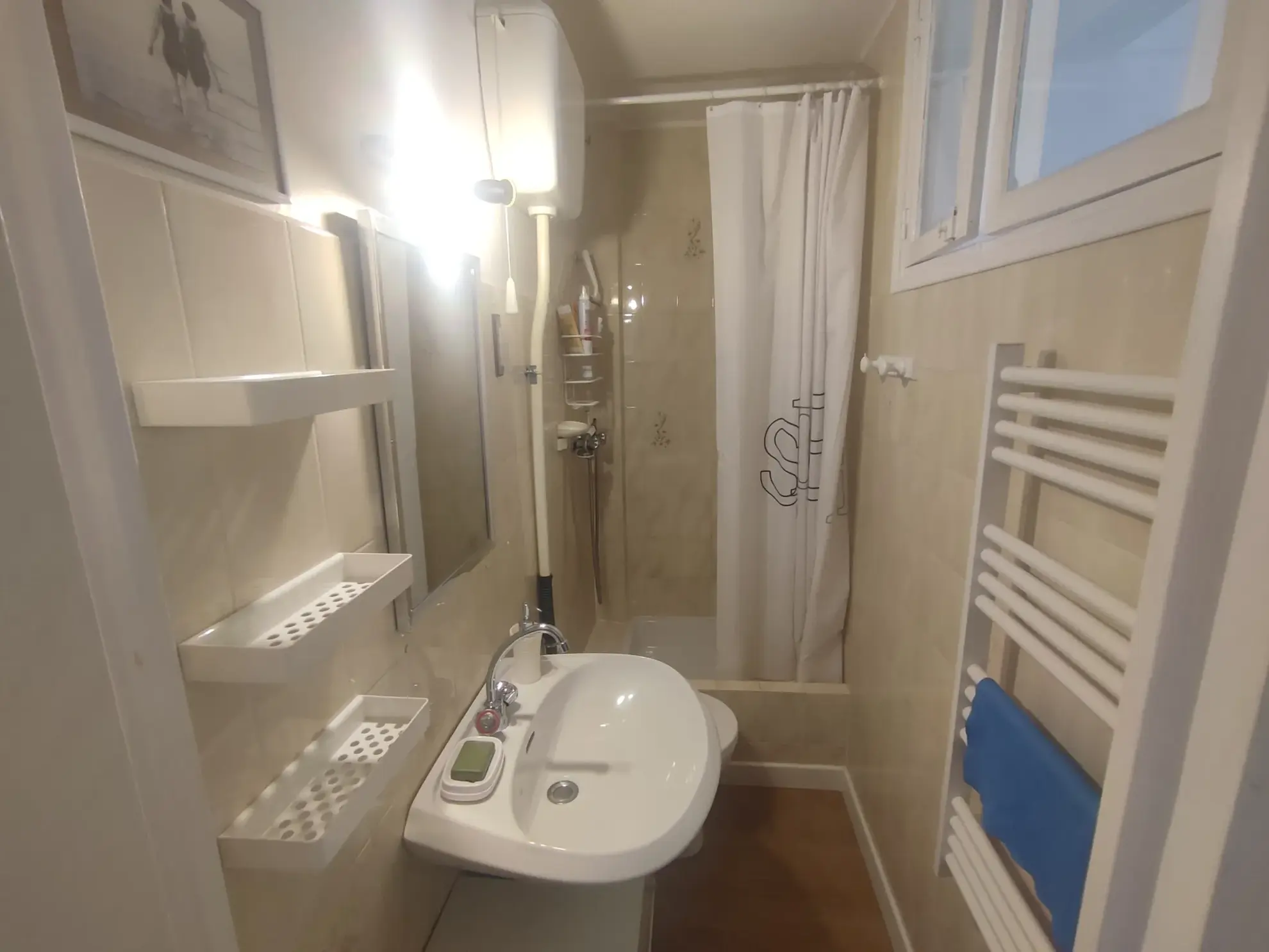 Studio lumineux à vendre au centre-ville de Fréjus - Investissement ou résidence secondaire 