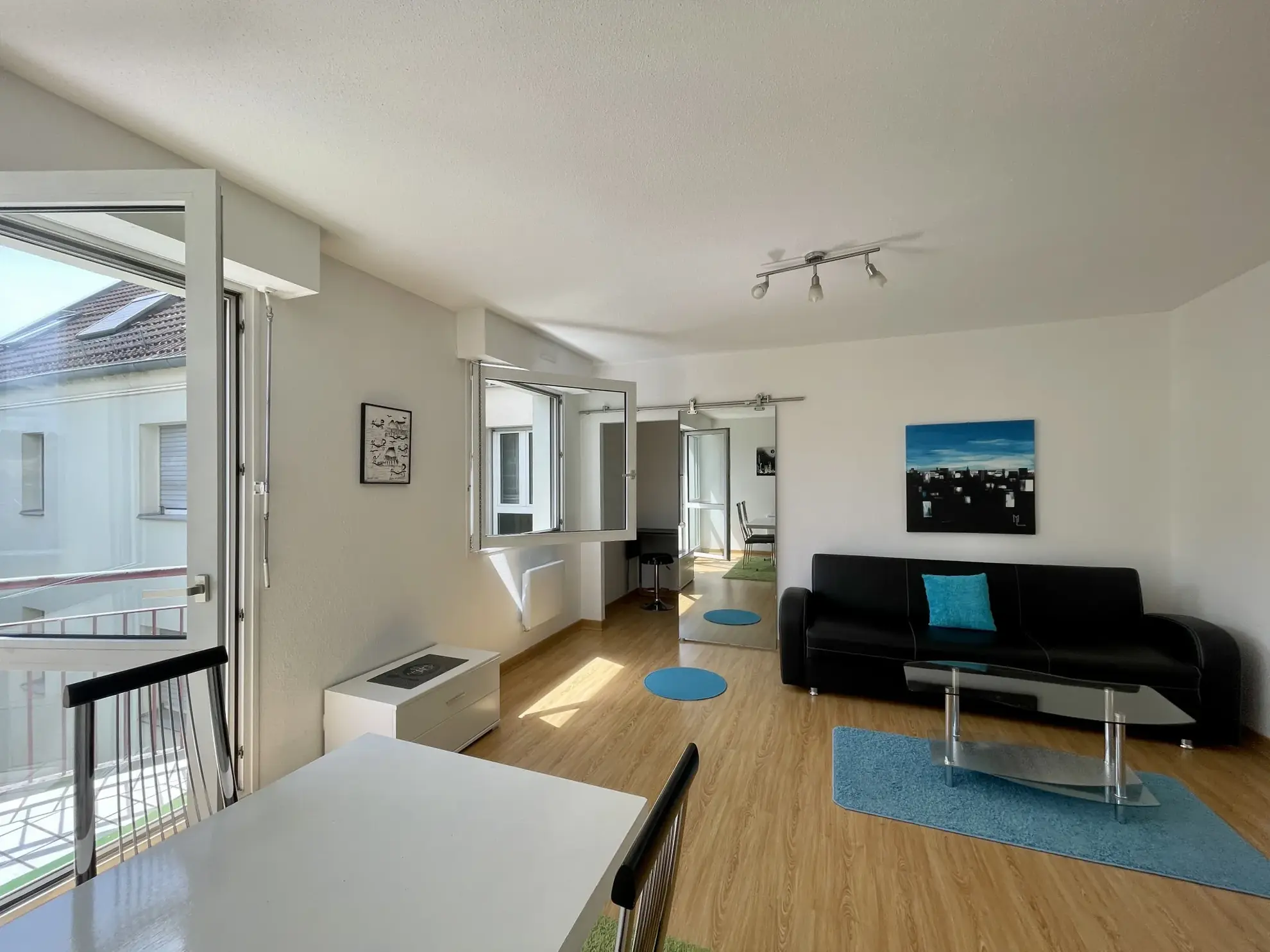 Bel appartement F2 traversant à Brunstatt avec garage et cave 