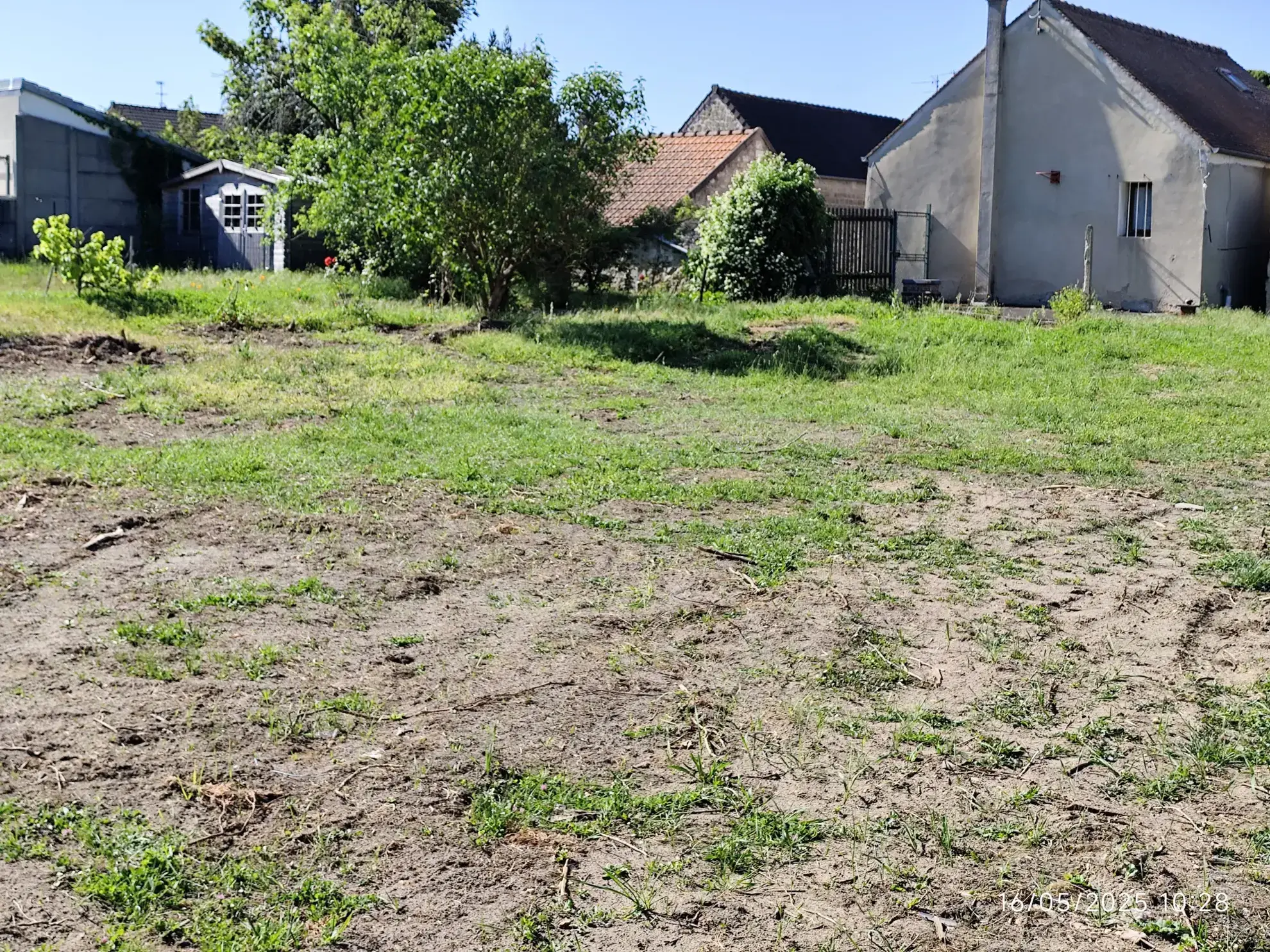 Terrain constructible à Cergy de 425,8 m² pour villa neuve à vendre 
