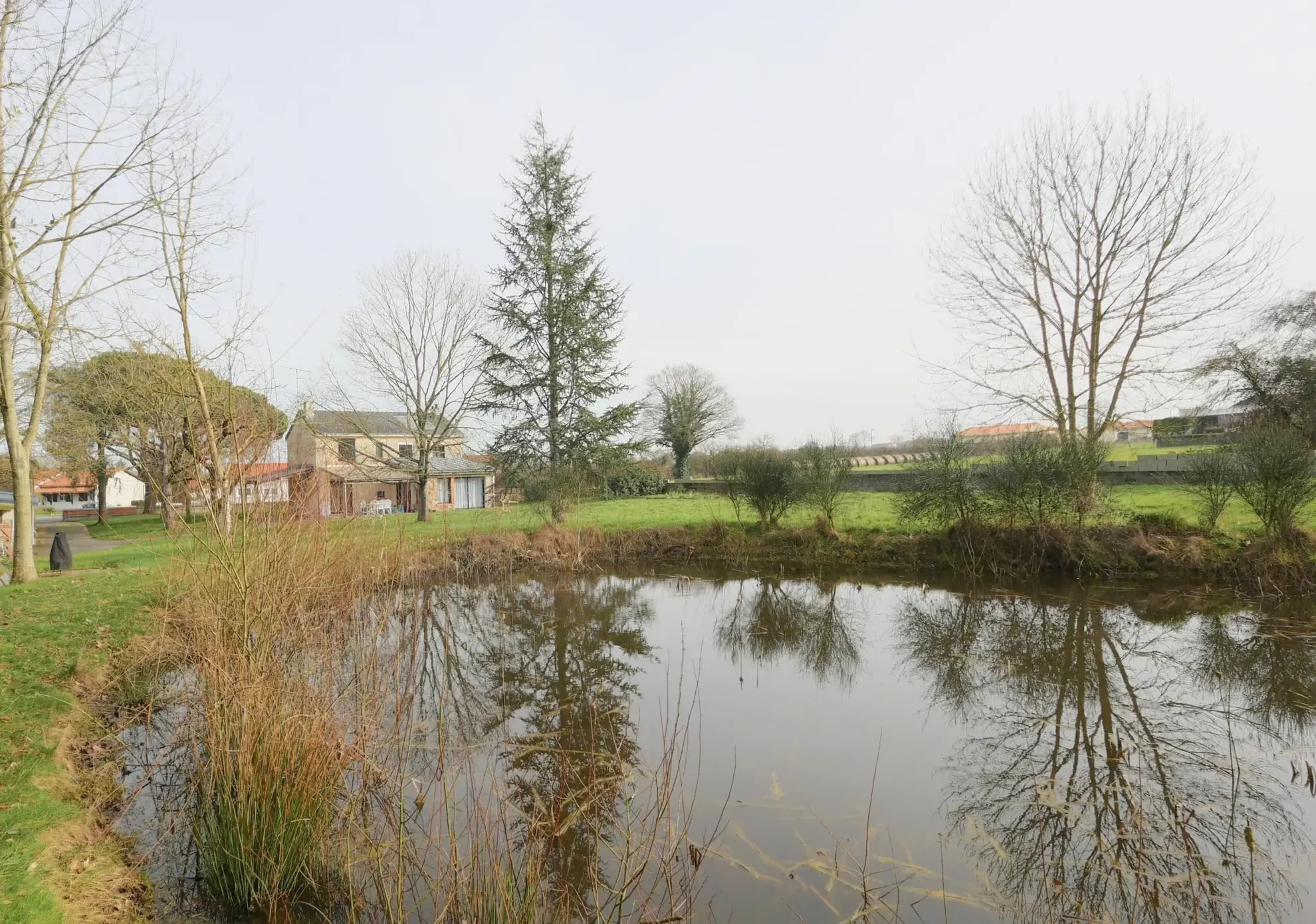 Belle maison de 135 m² avec terrain et dépendances à VILLE DIEU LA BLOUÉRE 