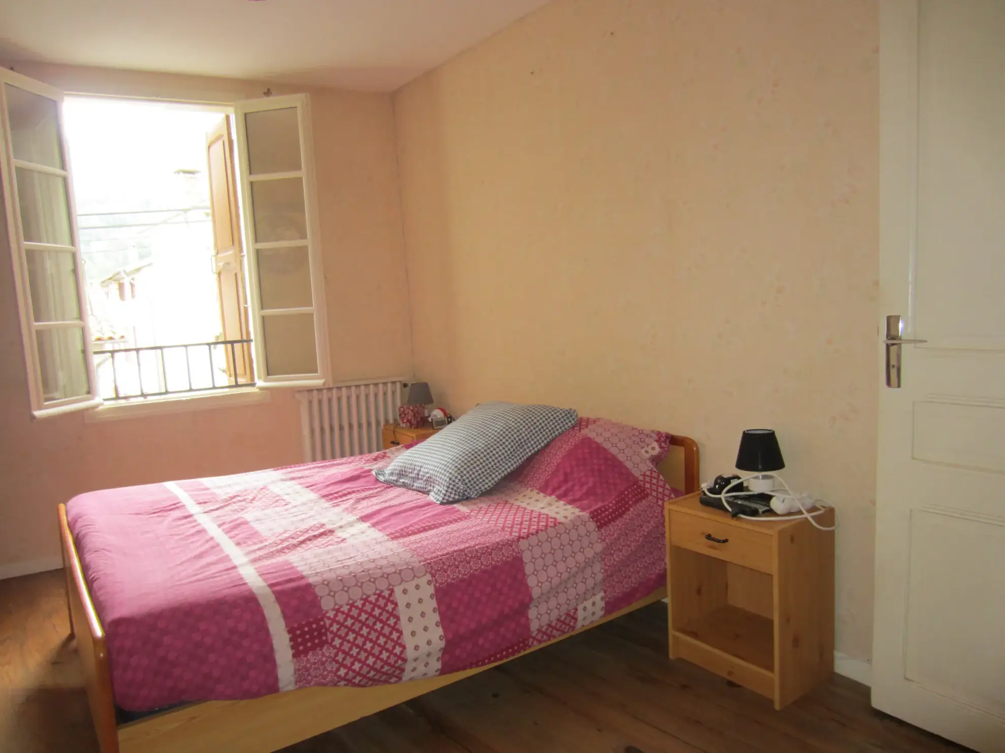 Belle maison de village rénovée avec jardin à Seix, Vallée du Salat 