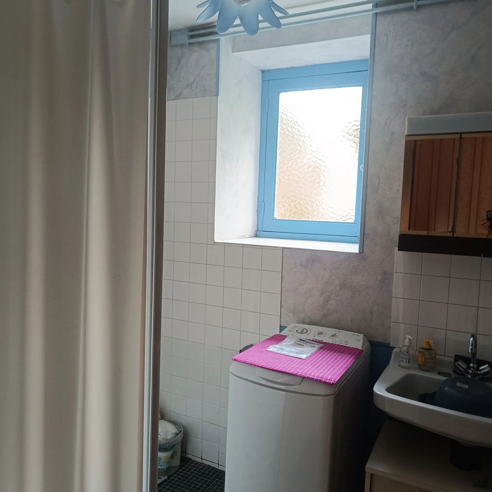 Charmante maison familiale à Neant-sur-Yvel avec grand terrain et potentiel d'aménagement 