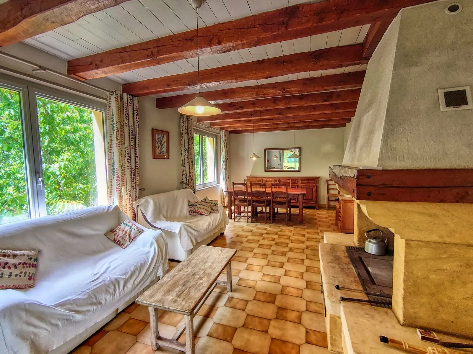 Maison de 3 chambres avec véranda et grand jardin proche Montcabrier 