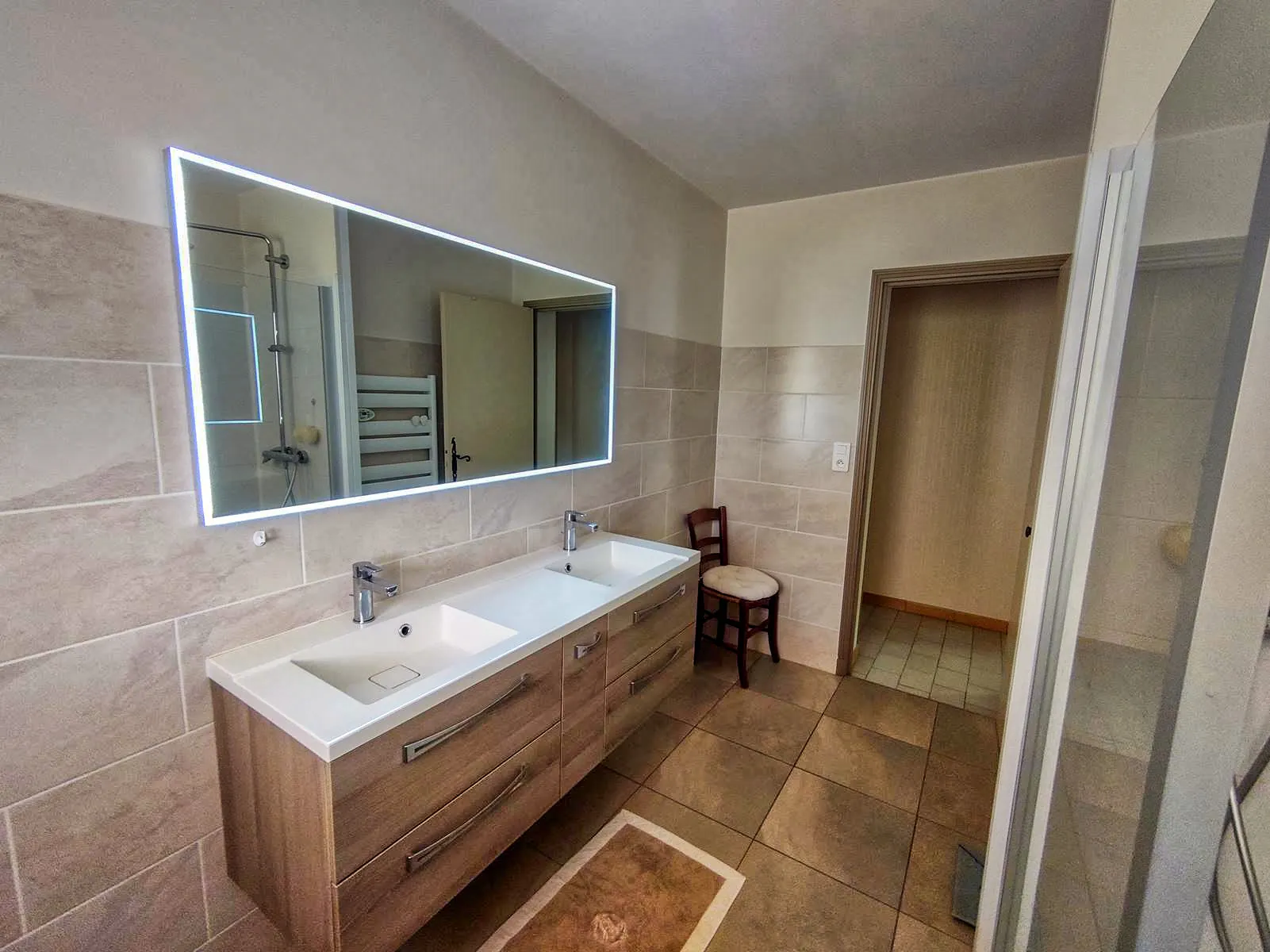 Maison de 3 chambres avec véranda et grand jardin proche Montcabrier 