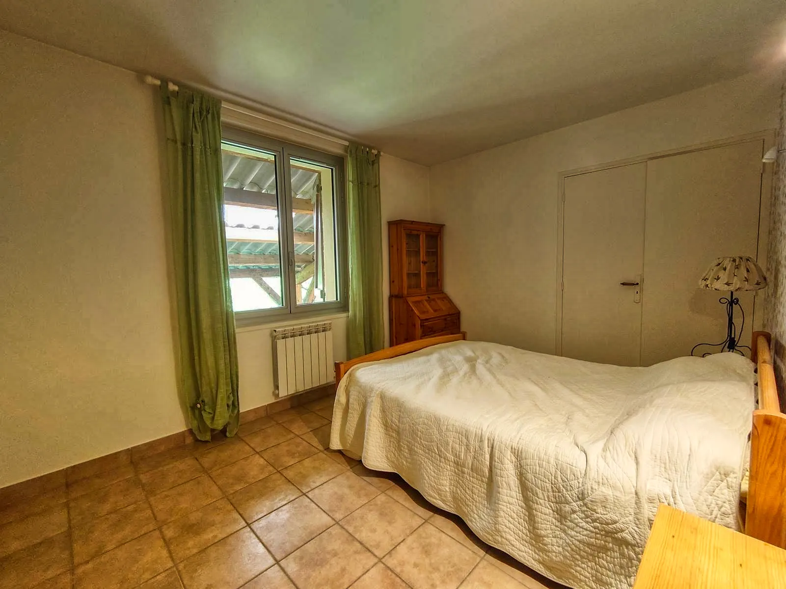 Maison de 3 chambres avec véranda et grand jardin proche Montcabrier 