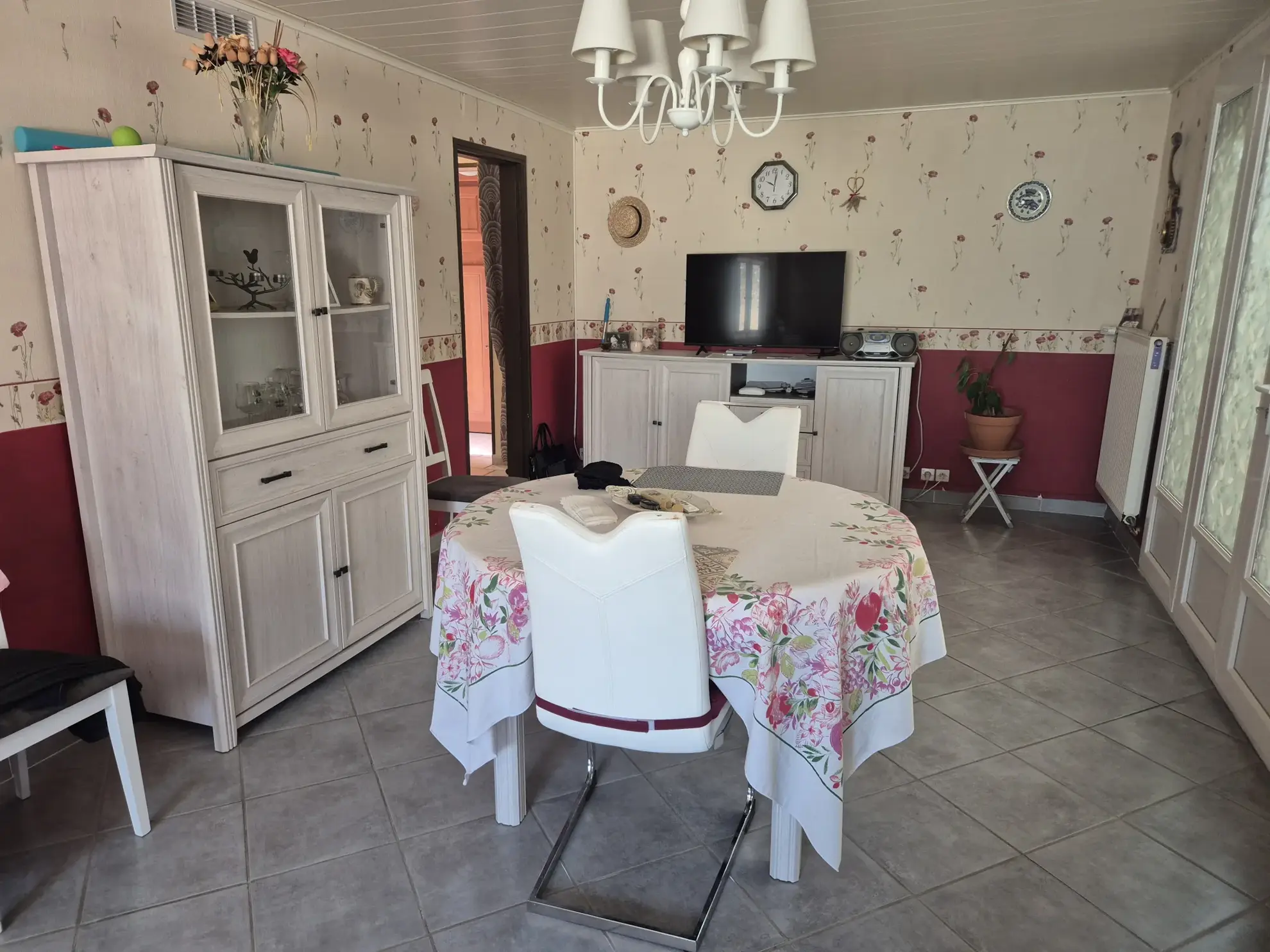 Maison de plain-pied à Saint-Dizier avec jardin et 2 chambres 