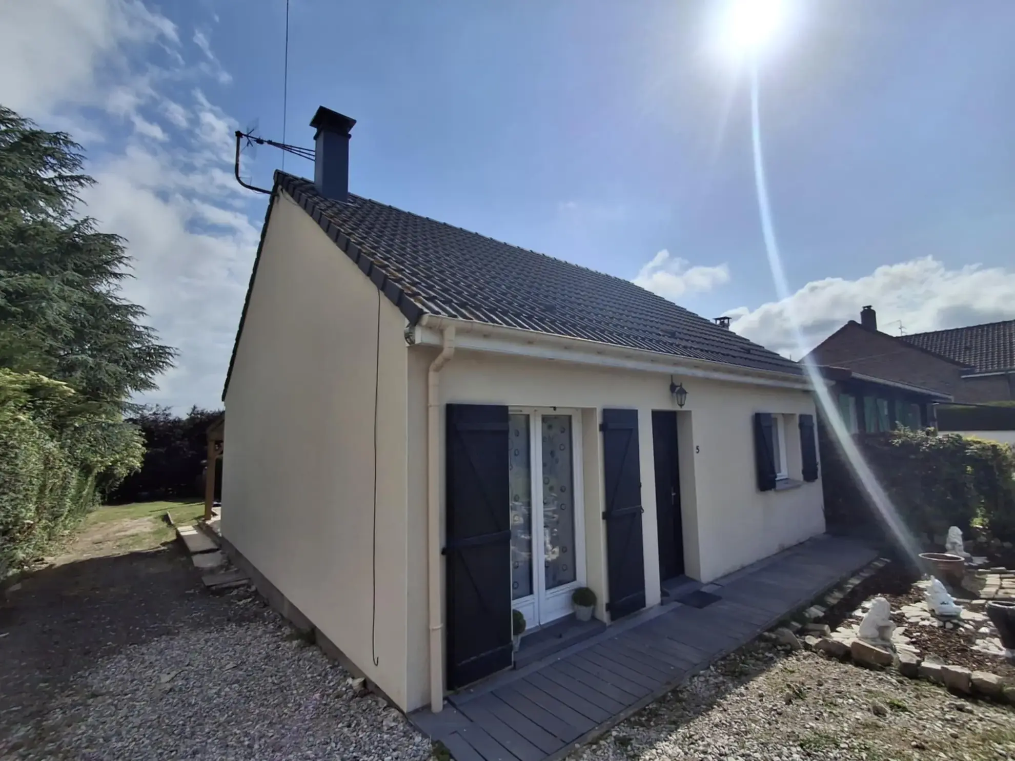 Maison familiale semi plain-pied à Lozinghem, 73 m², 4 chambres à vendre