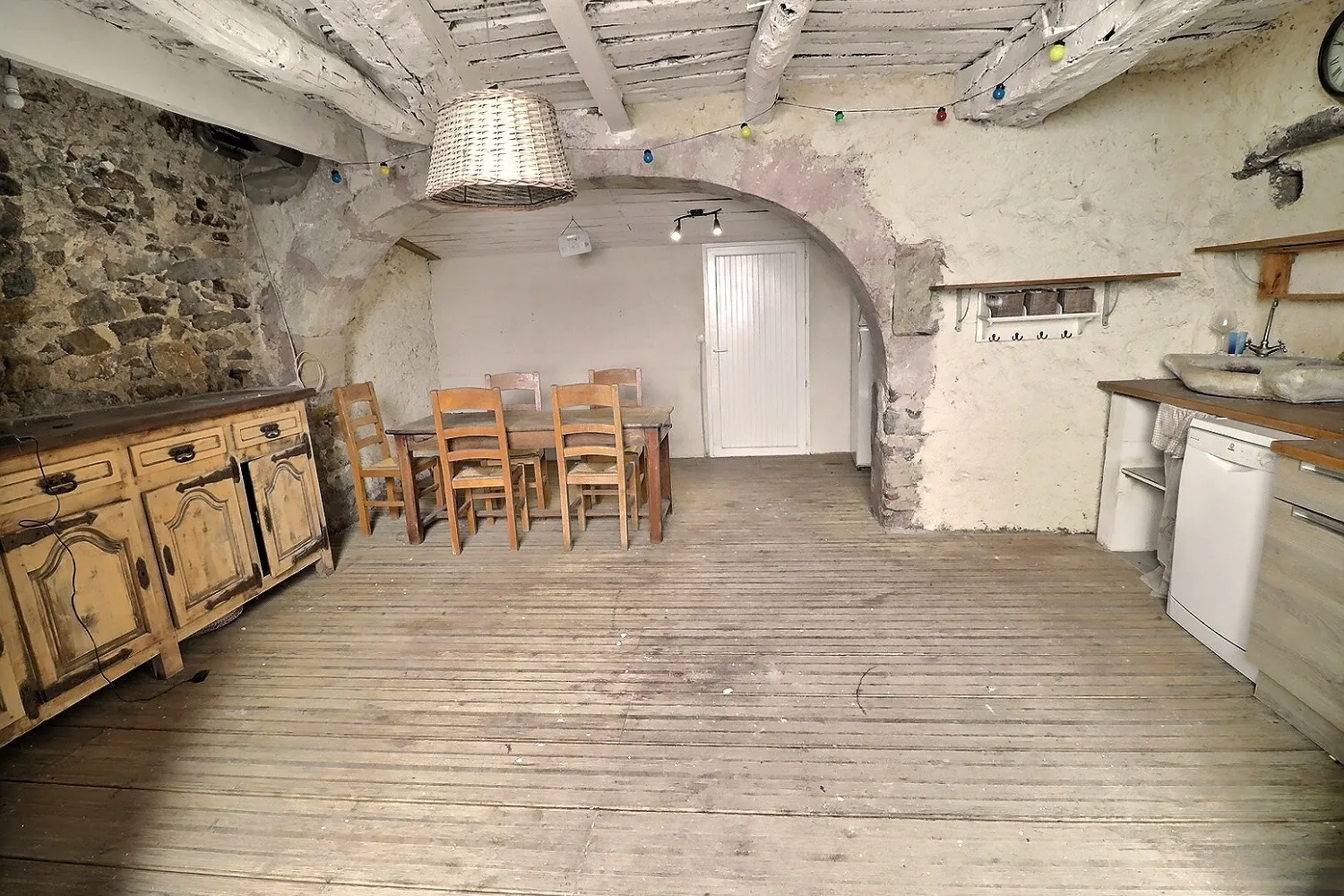 Maison 6 pièces avec potentiel à Clermont l'Hérault (34800) 