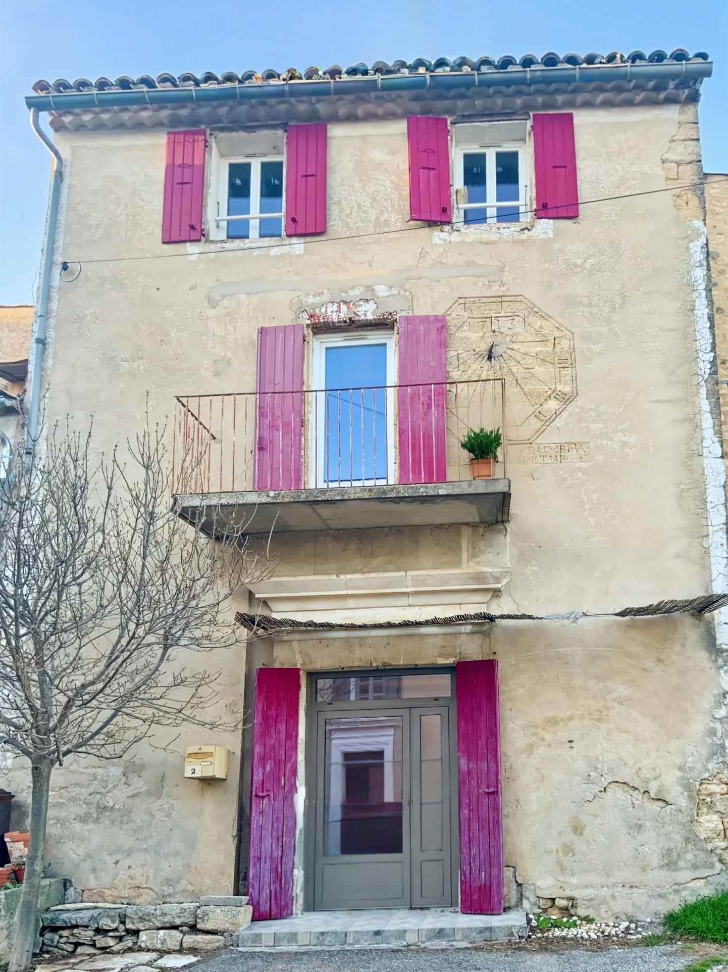 Charmante maison de village avec 3 chambres au cœur de Viens 
