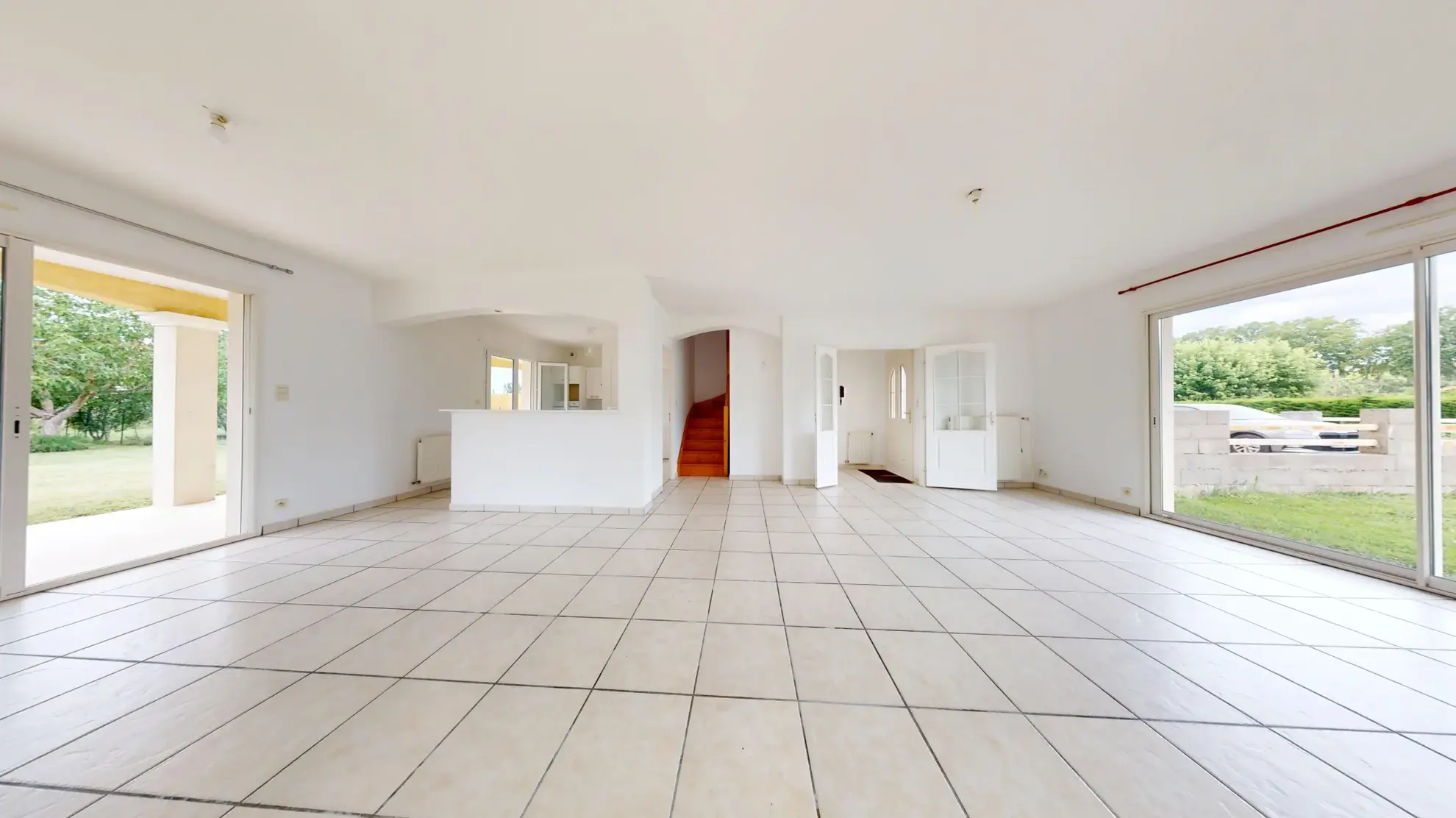 A vendre maison T5 à Auterive de 111 m² avec jardin et garage 