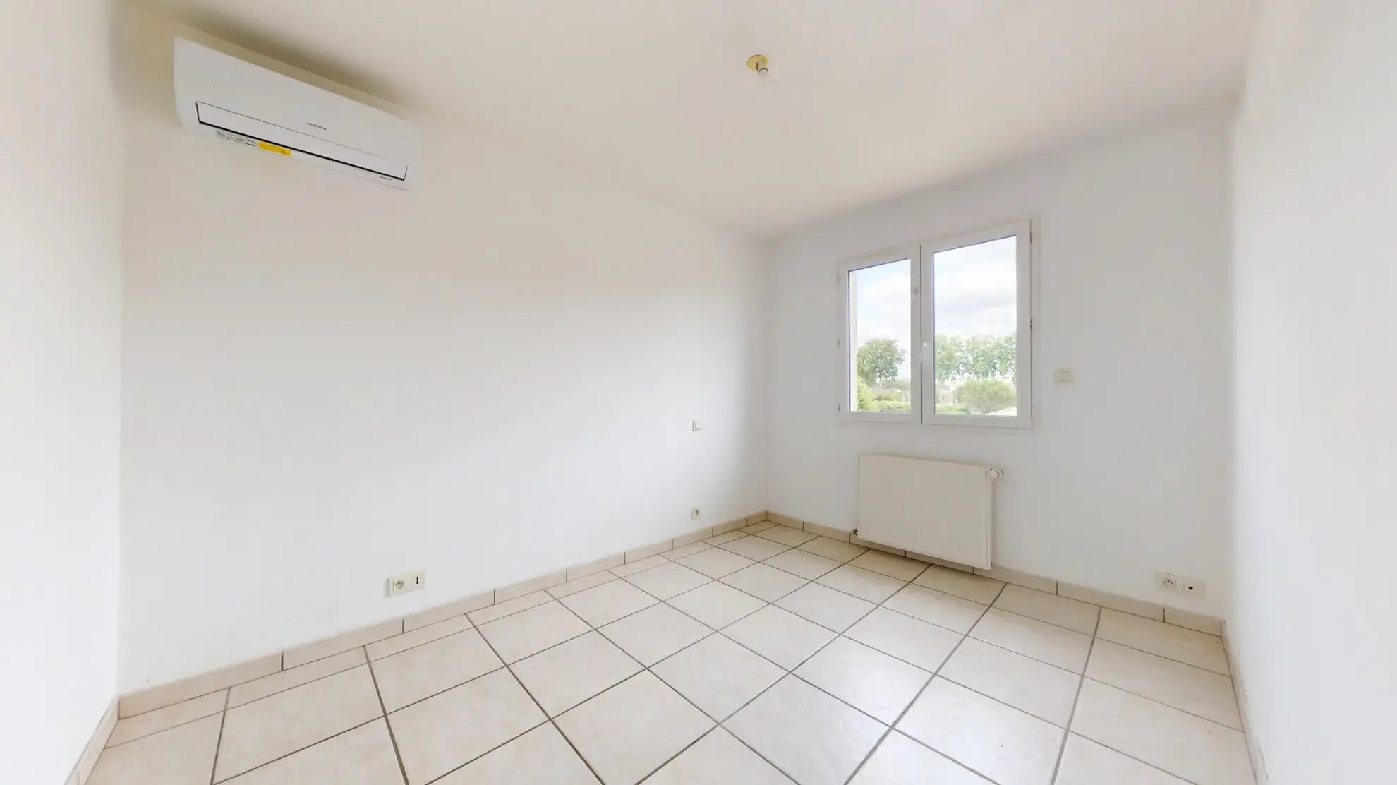 A vendre maison T5 à Auterive de 111 m² avec jardin et garage 