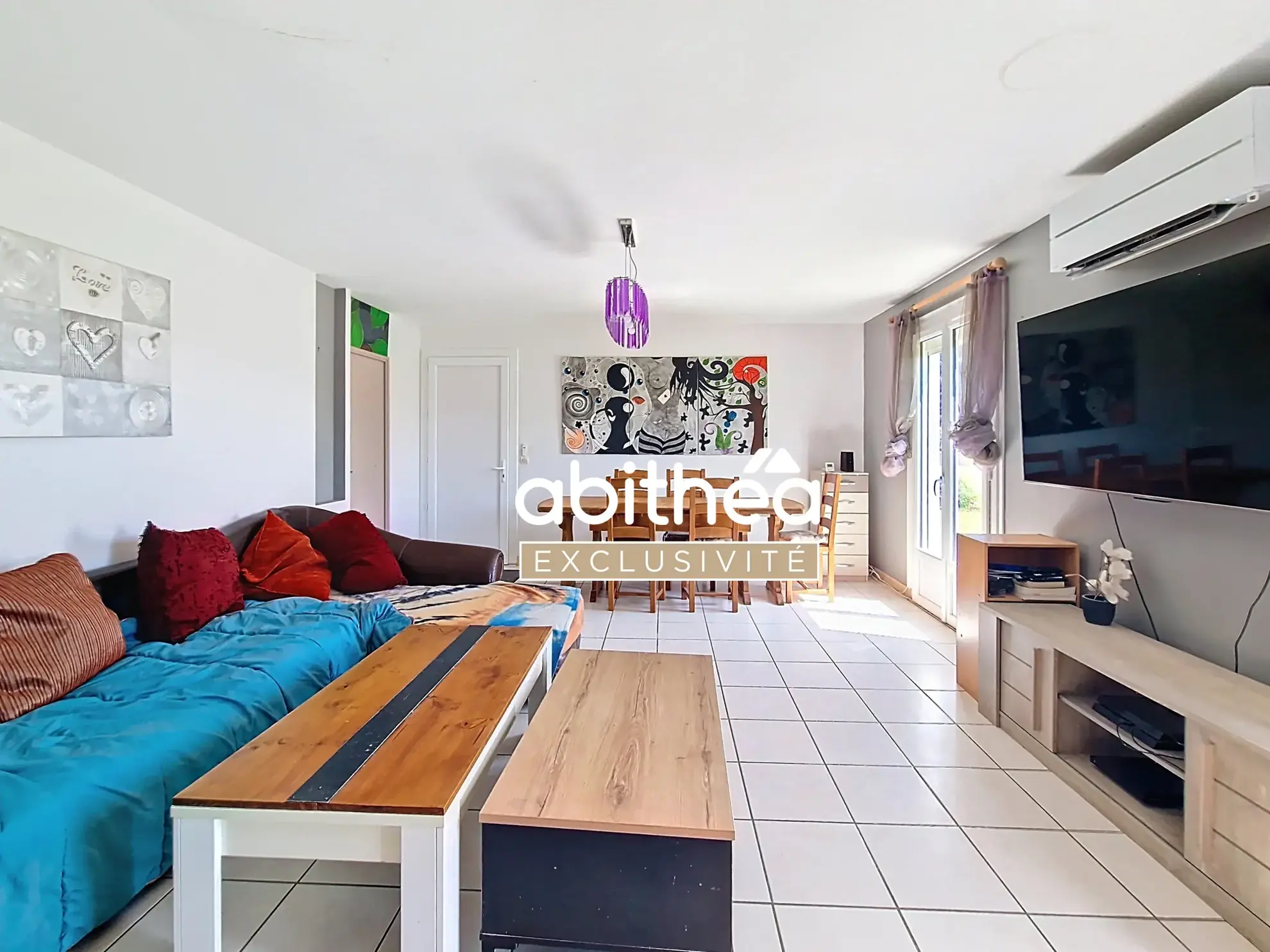 Maison de plain-pied à Chadenac – 77m², 3 chambres, garage, panneaux solaires 