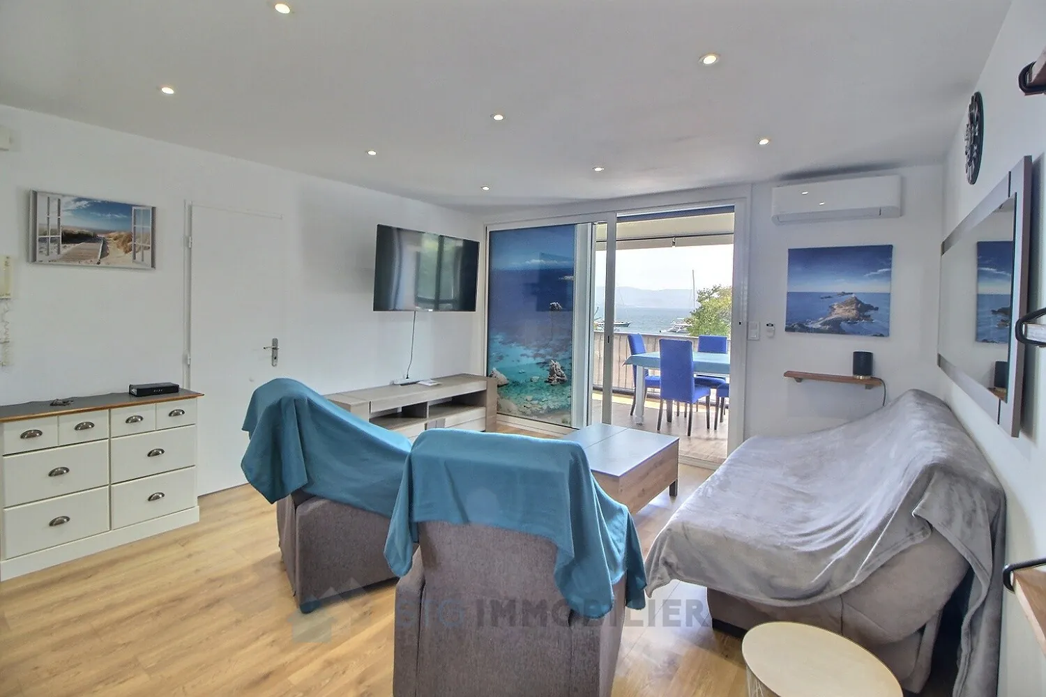 Appartement T3 en front de mer à Ajaccio avec terrasse et cave