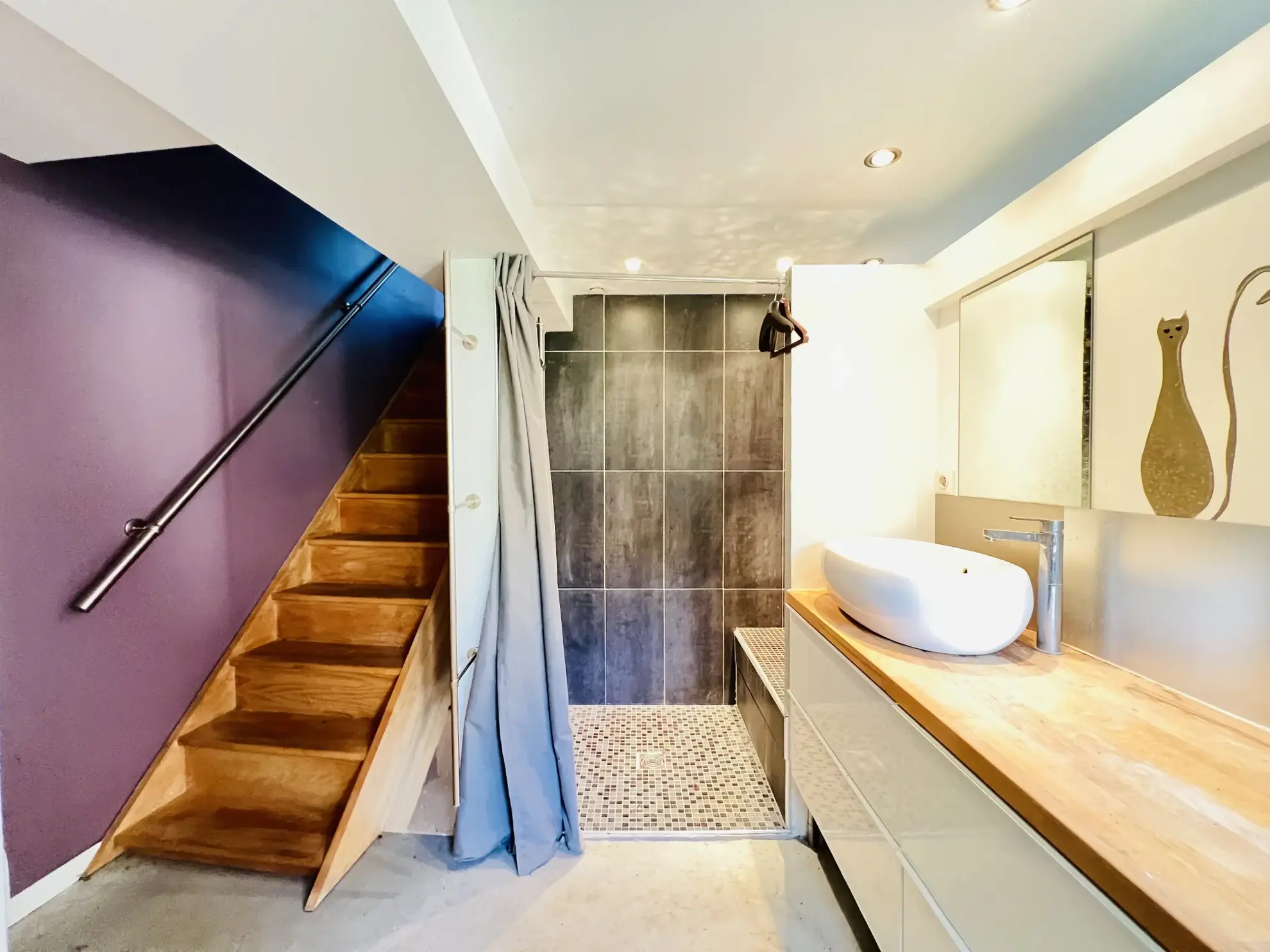 Maison récente avec studio indépendant et grand jardin à Auneaubleurysaintsymphorien 