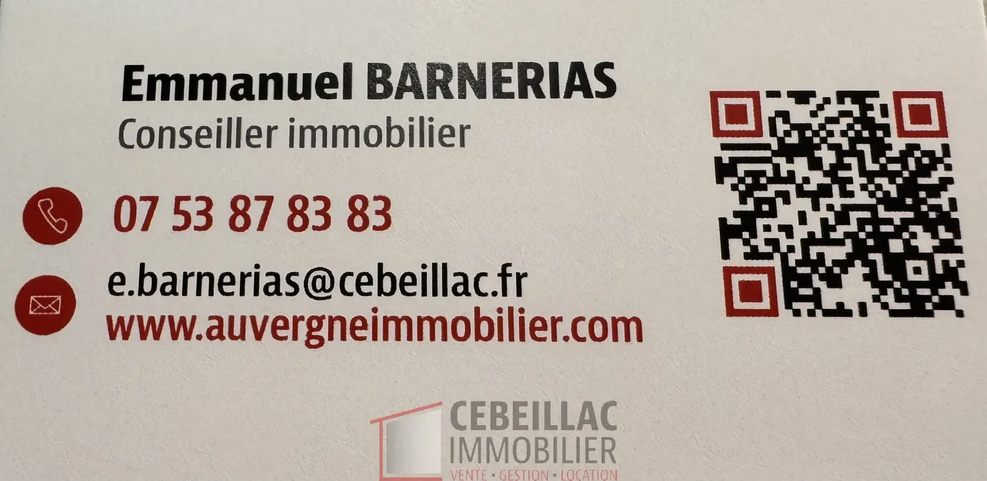 Appartement 61 m² avec balcon et parking sécurisé à Saint-Flour 