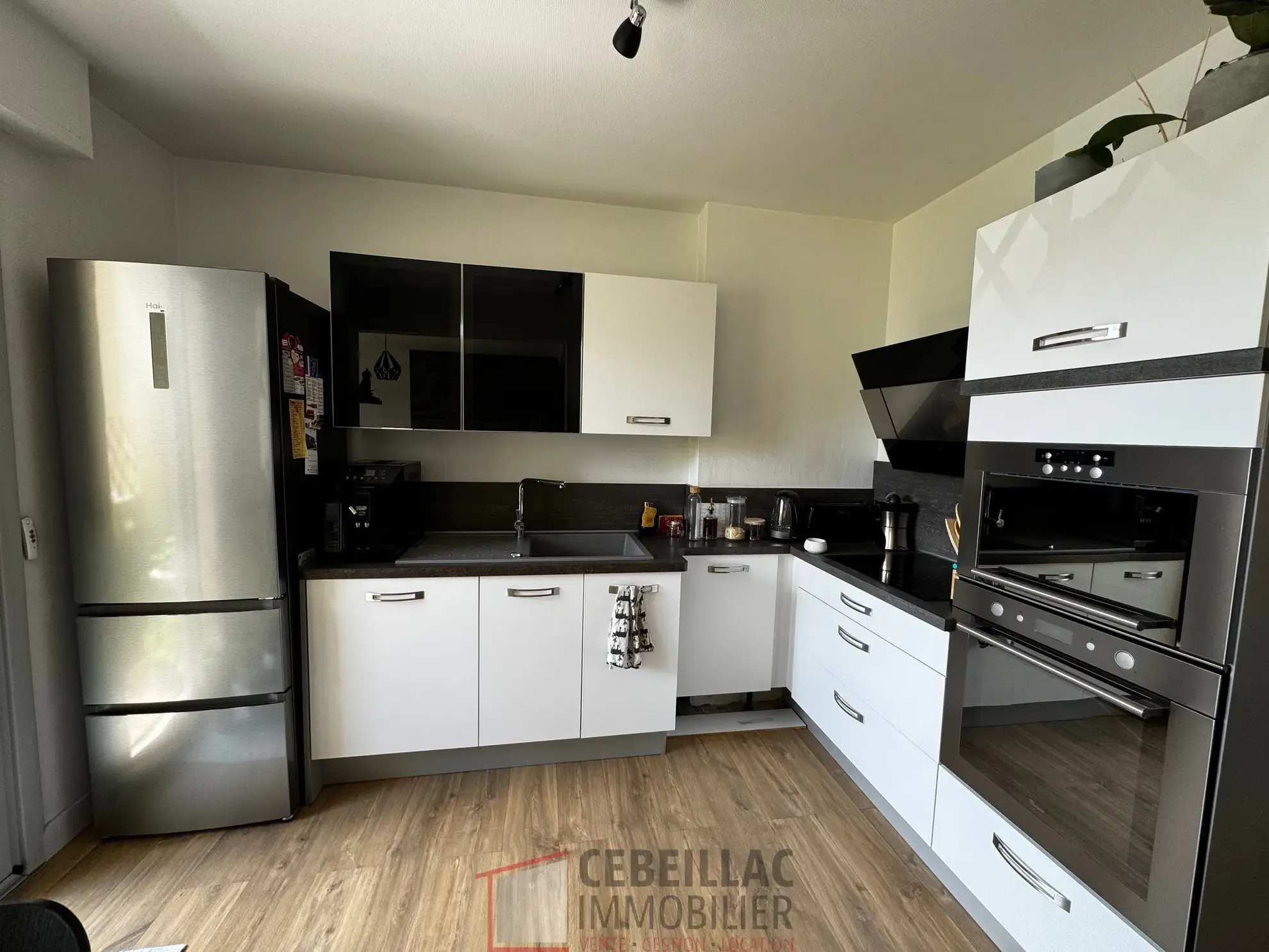 Appartement 61 m² avec balcon et parking à Saint-Flour en vente