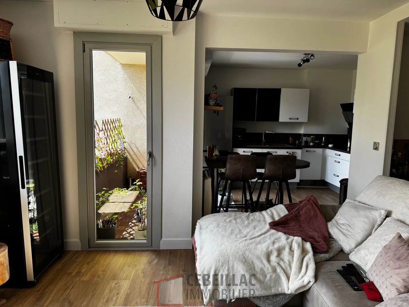 Appartement 61 m² avec balcon et parking sécurisé à Saint-Flour 