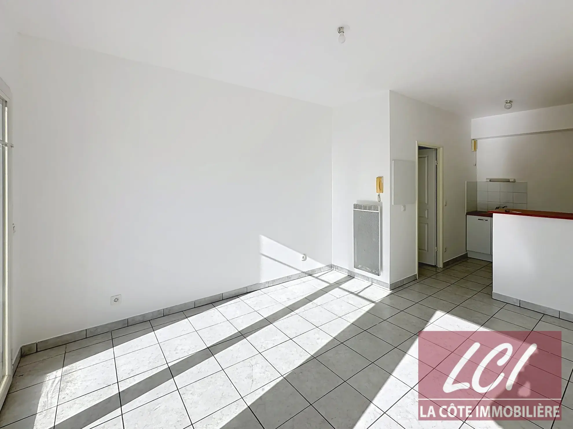 Bel appartement T2 avec terrasse à Gujan-Mestras - Ideal pour résidence ou investissement 