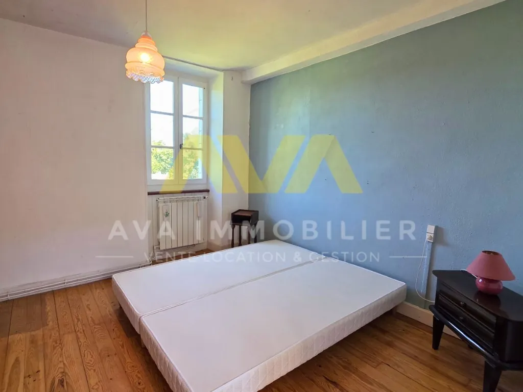 Maison de caractère de 6 pièces avec dépendance et piscine à Navarrenx 