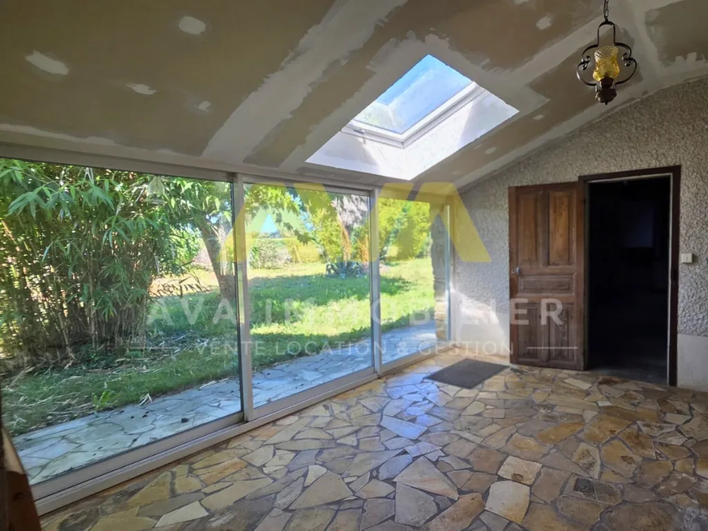 Maison de caractère de 6 pièces avec dépendance et piscine à Navarrenx 