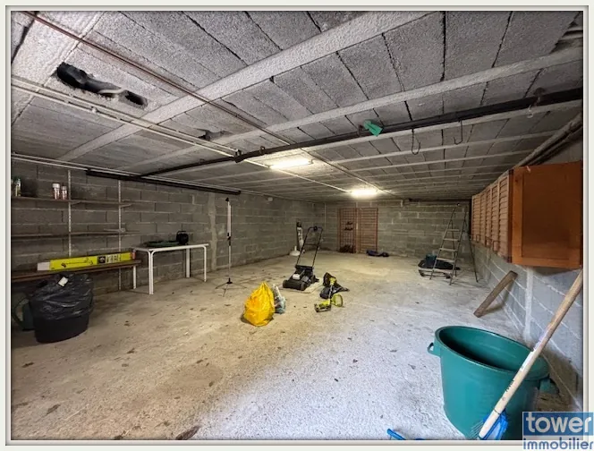 Maison familiale de 120 m² avec garage et jardin à Pont du Casse 